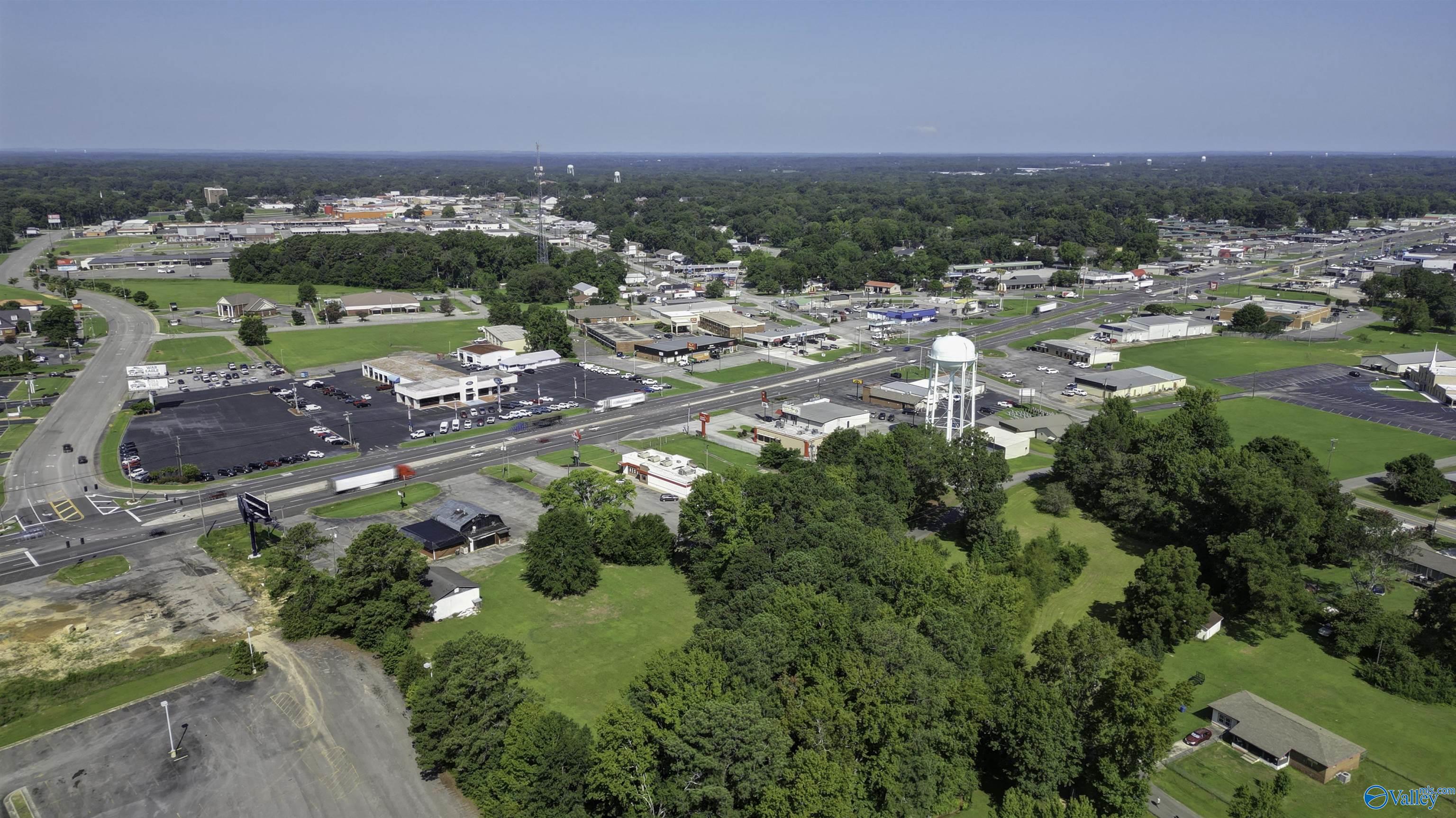 .41 acres +/- Highway 431