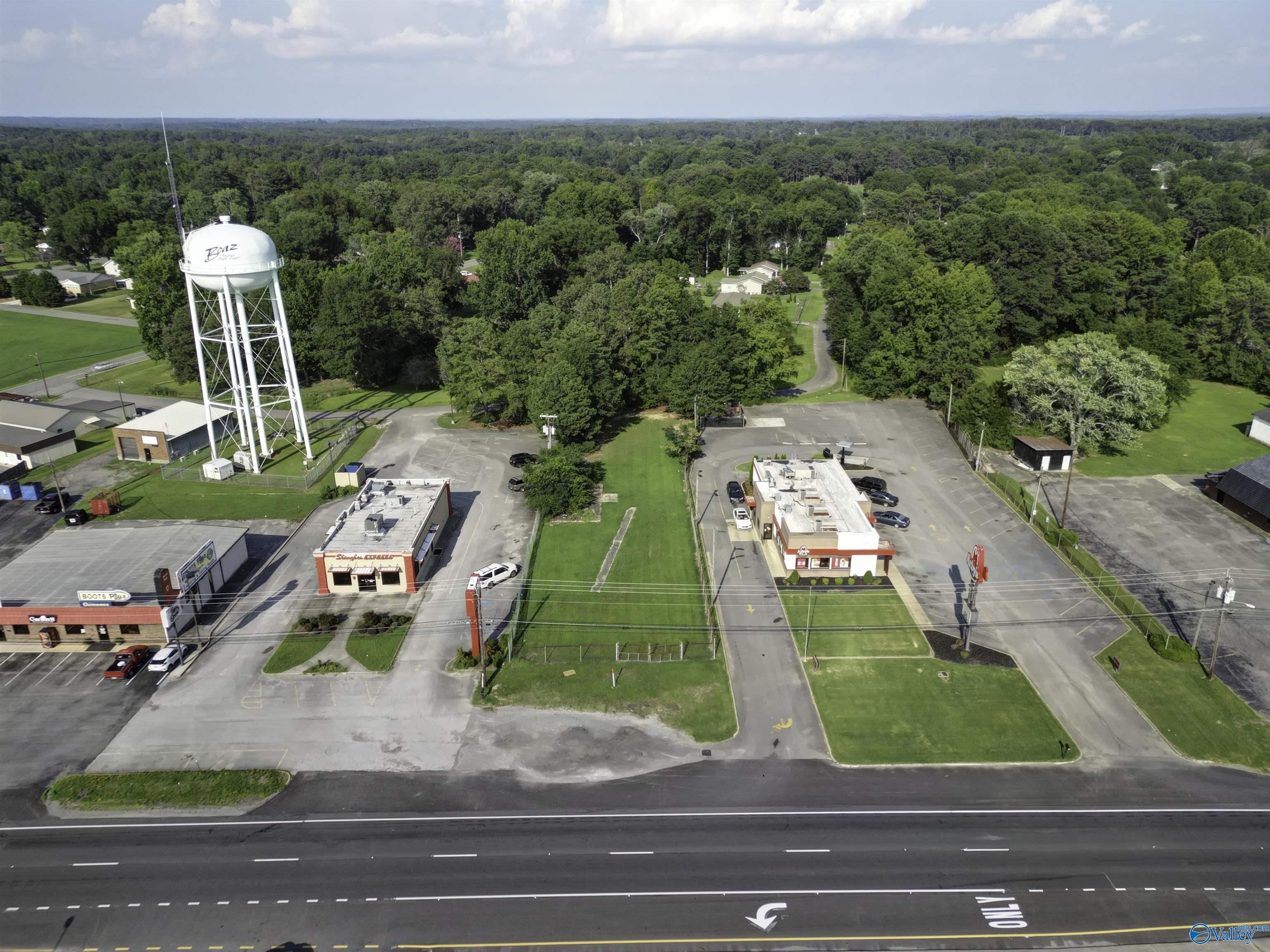.41 acres +/- Highway 431