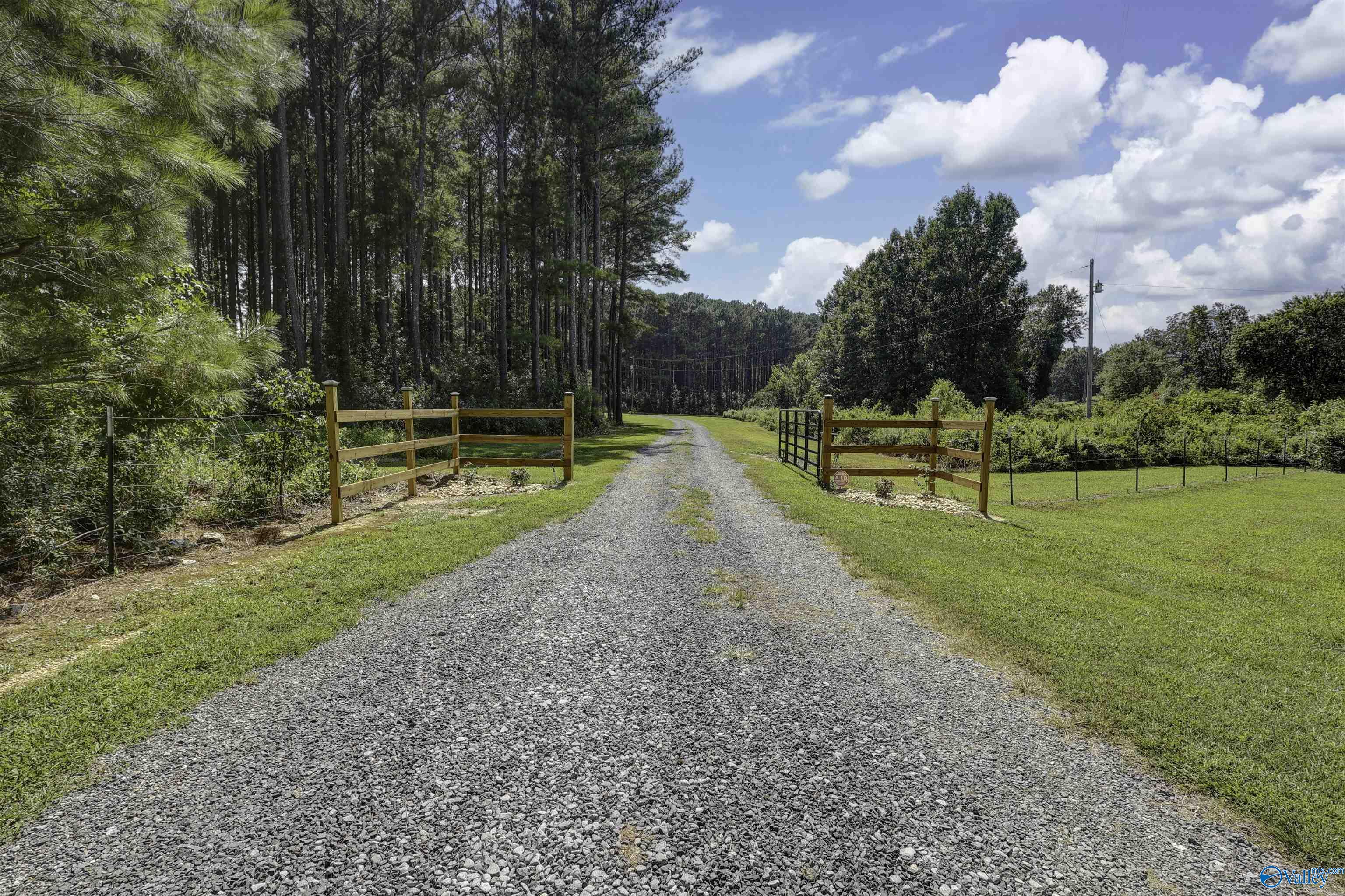 467 County Road 1