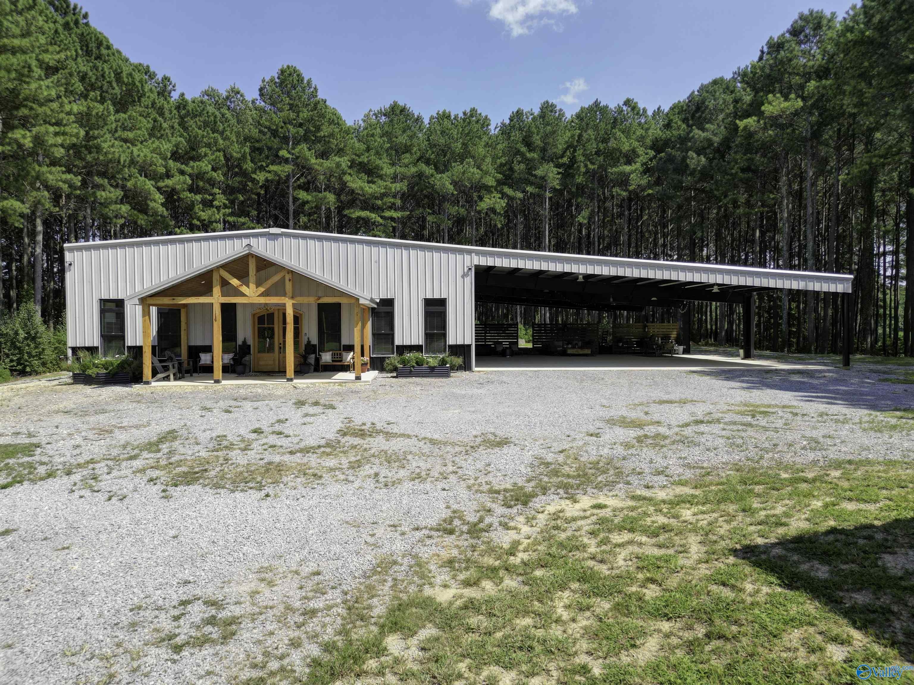 467 County Road 1