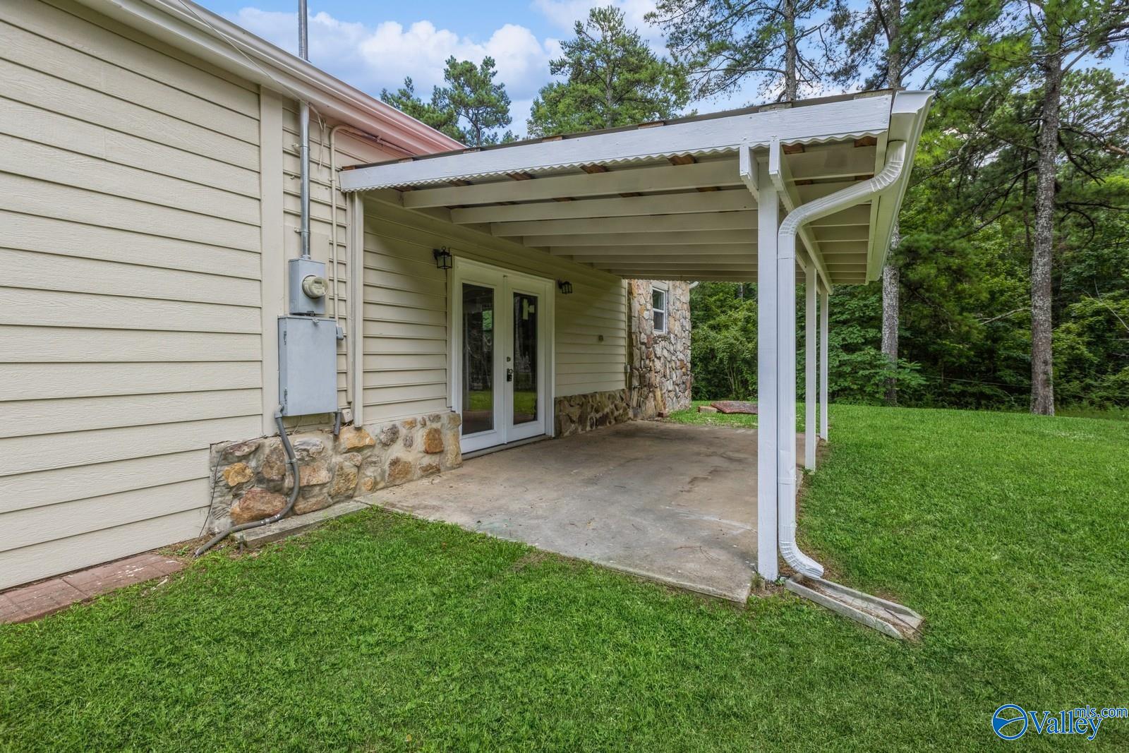 1911 Old Highway 431