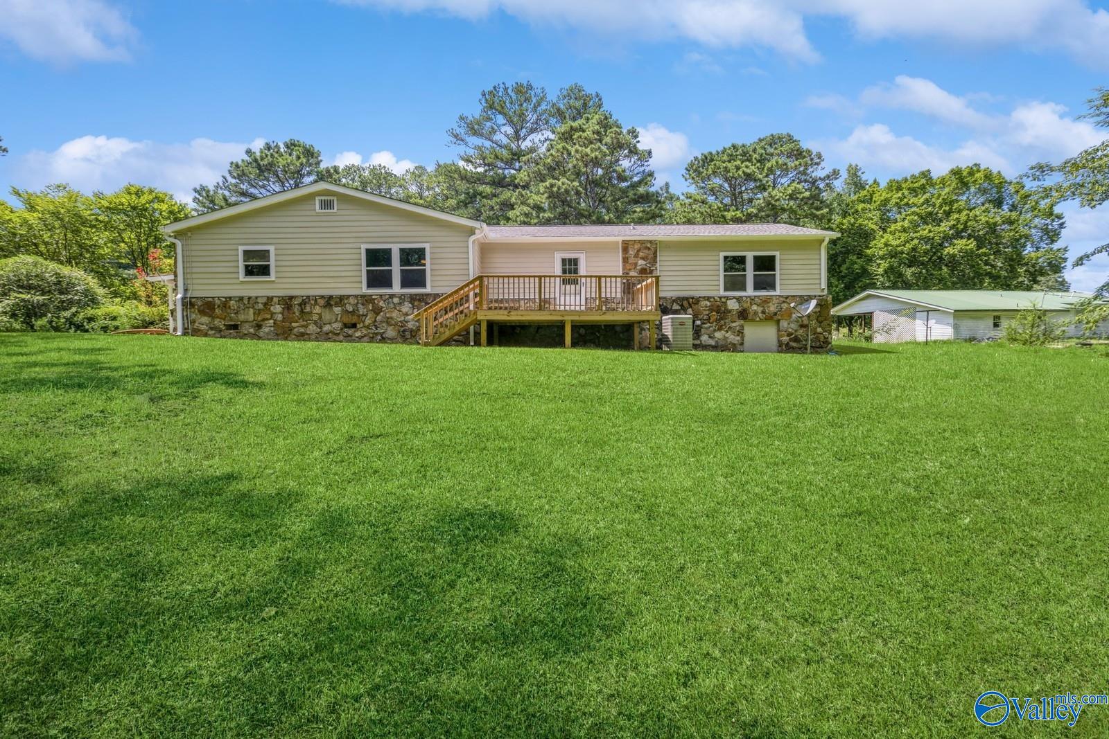 1911 Old Highway 431