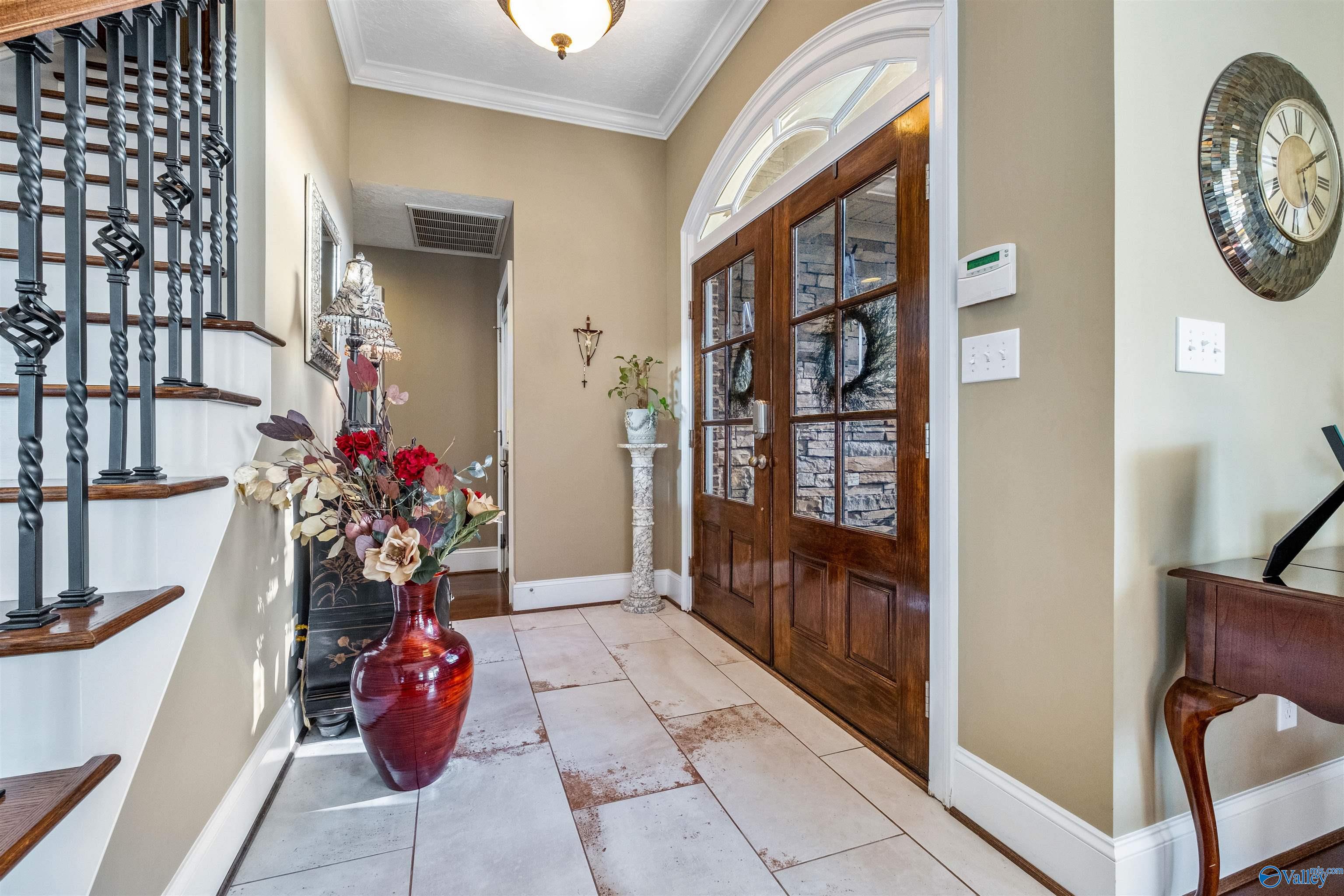 4601 Laura Lane