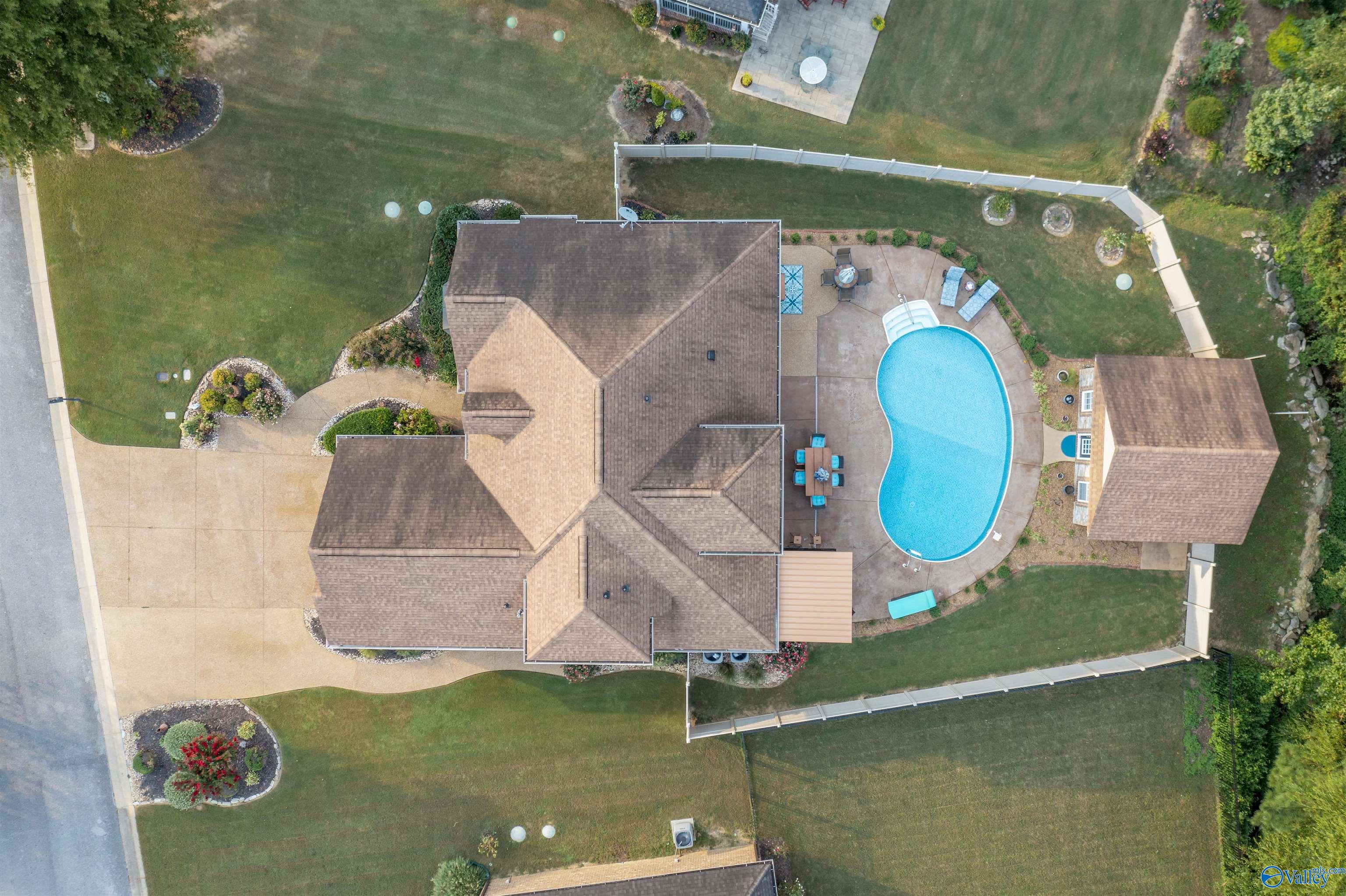 4601 Laura Lane