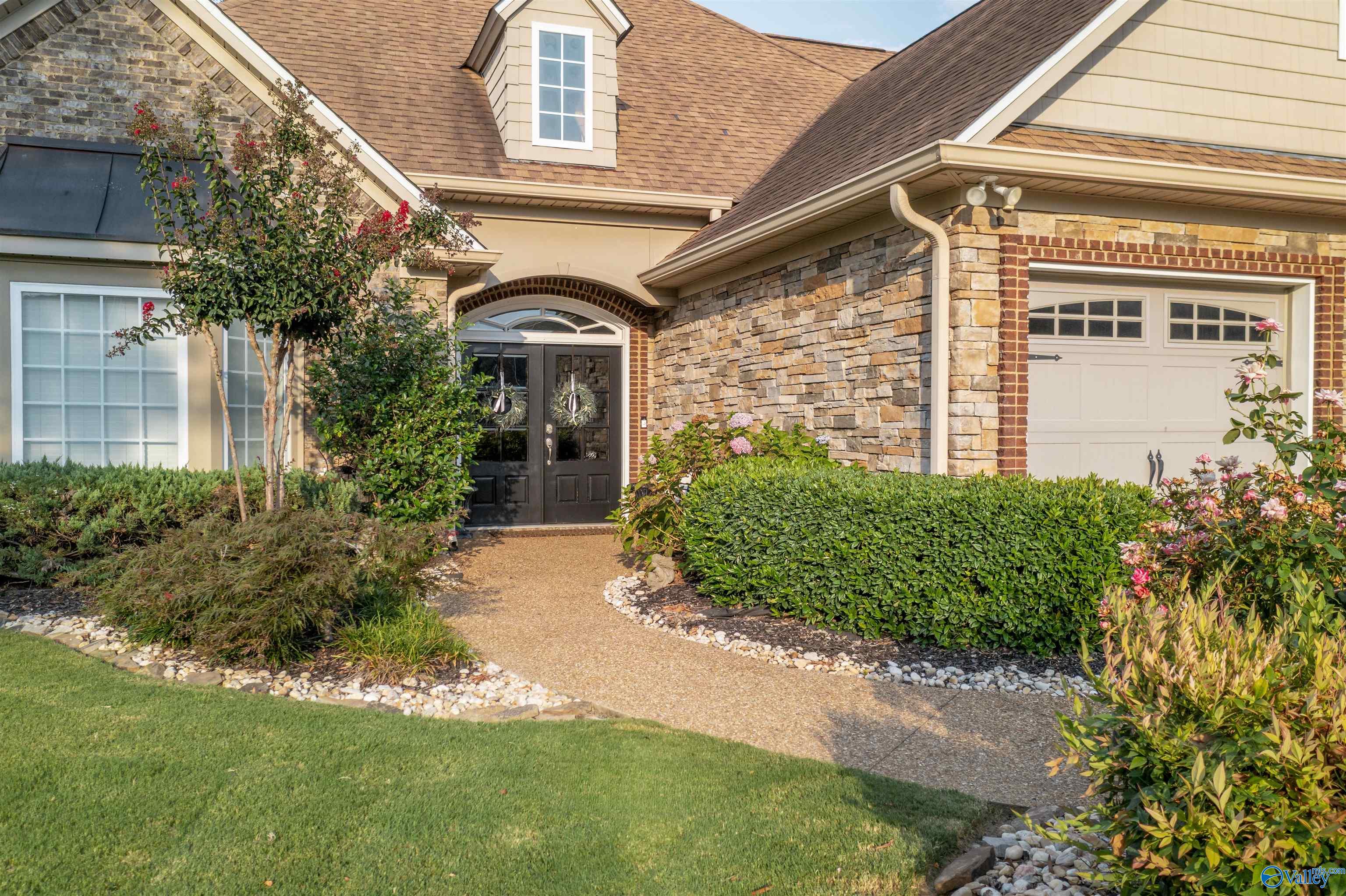 4601 Laura Lane