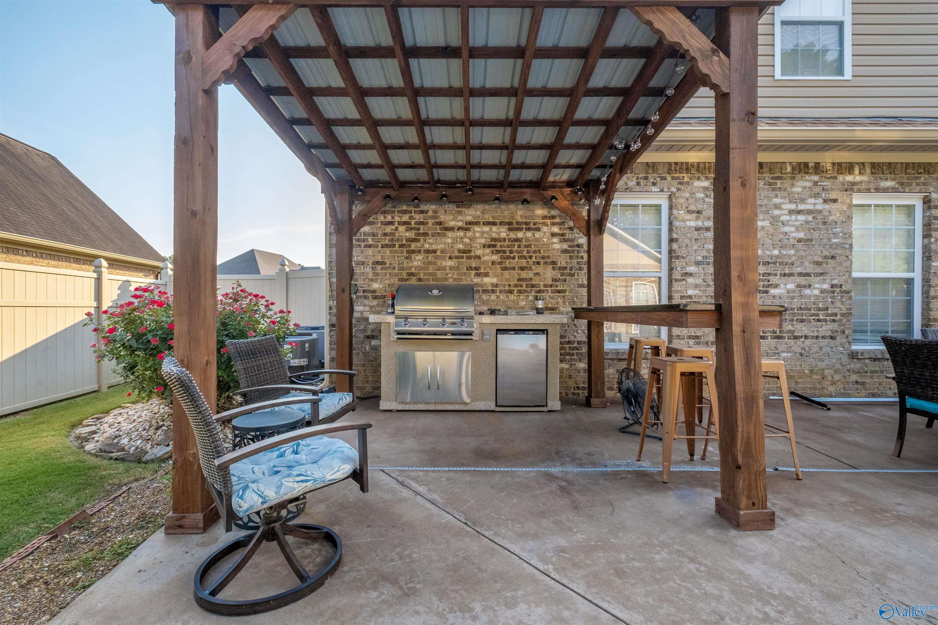 4601 Laura Lane