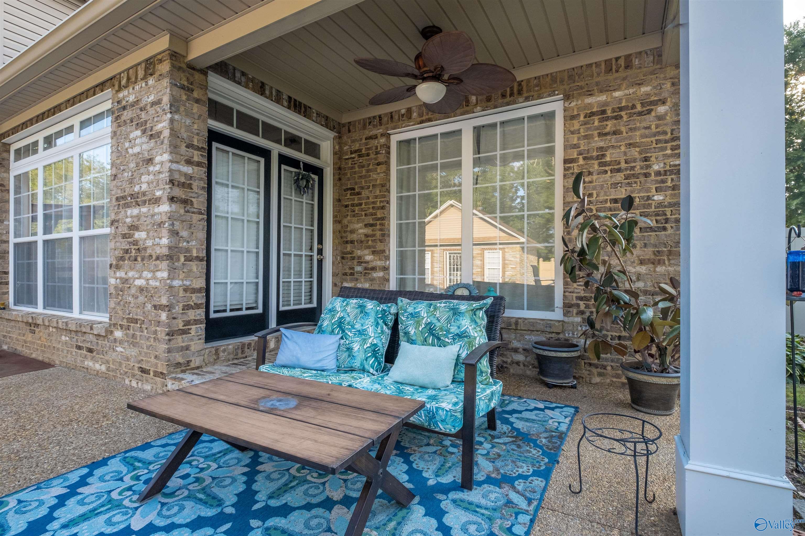 4601 Laura Lane