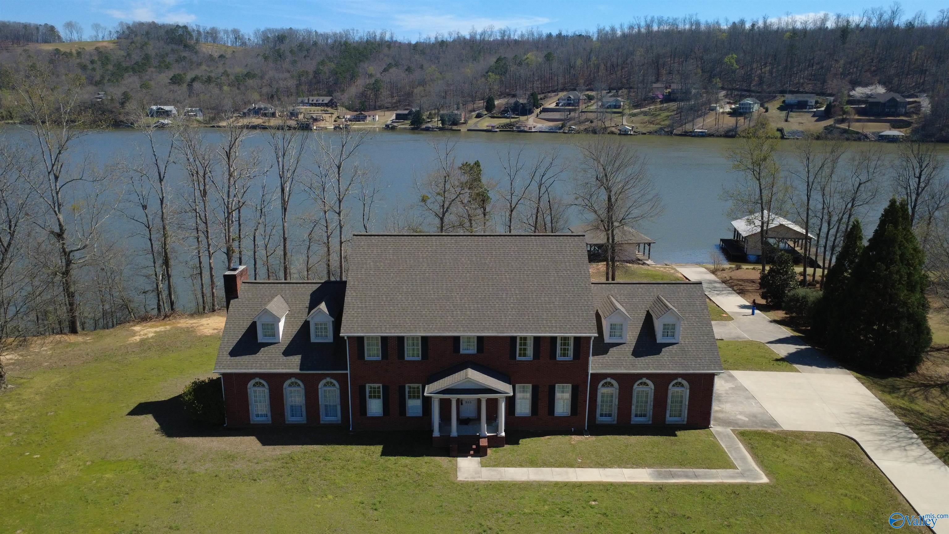 955 Guy Lee Lake Road