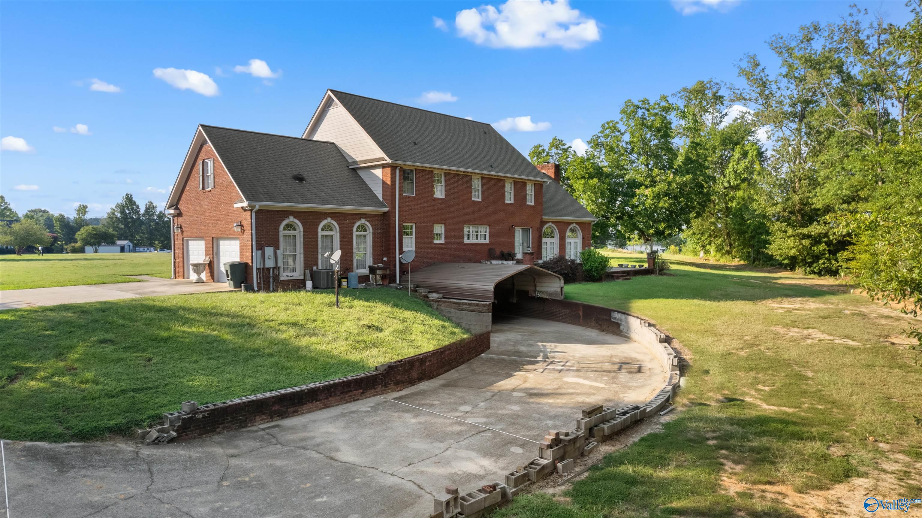 955 Guy Lee Lake Road