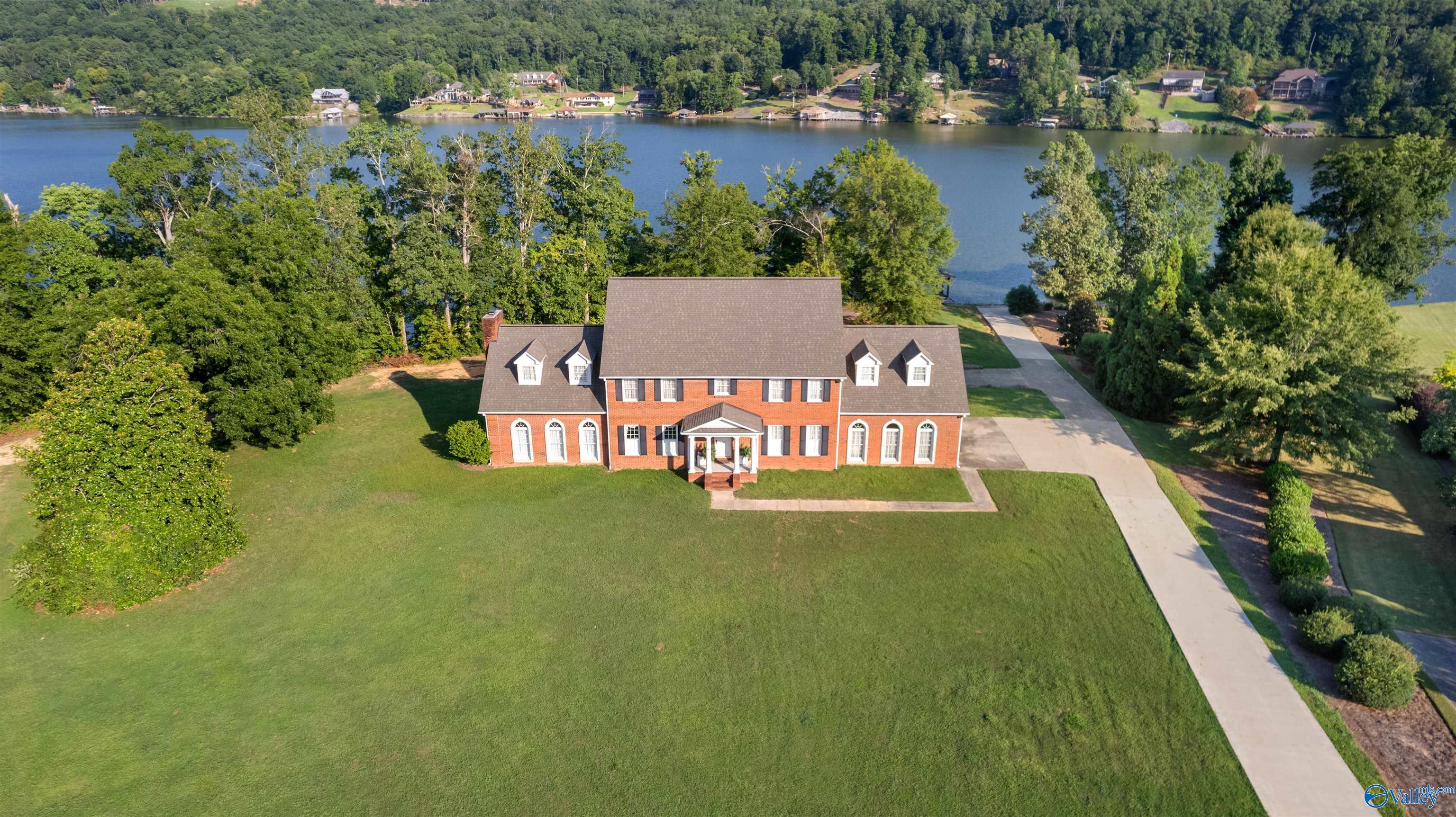 955 Guy Lee Lake Road