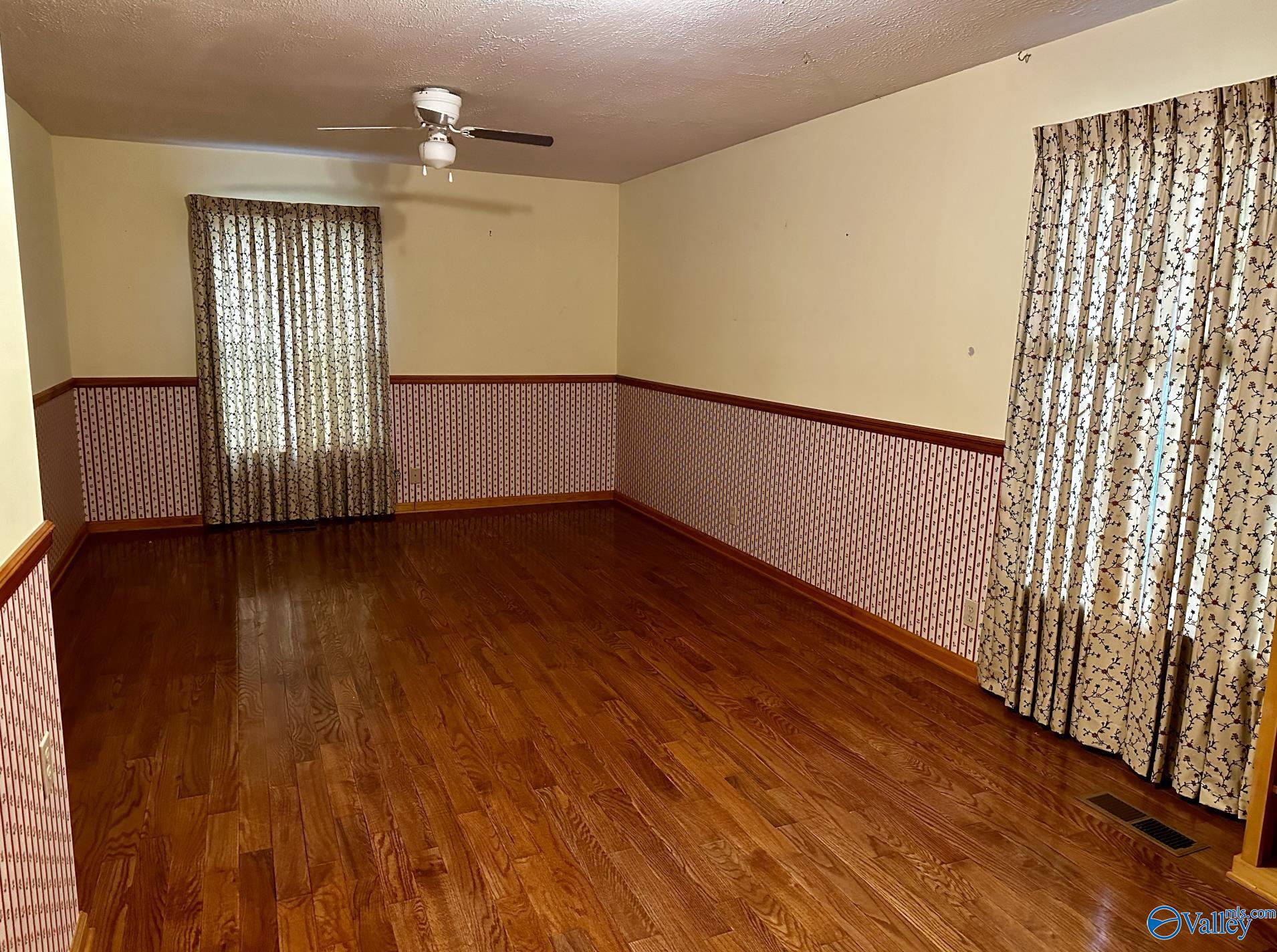 1121 Alabama Highway 205