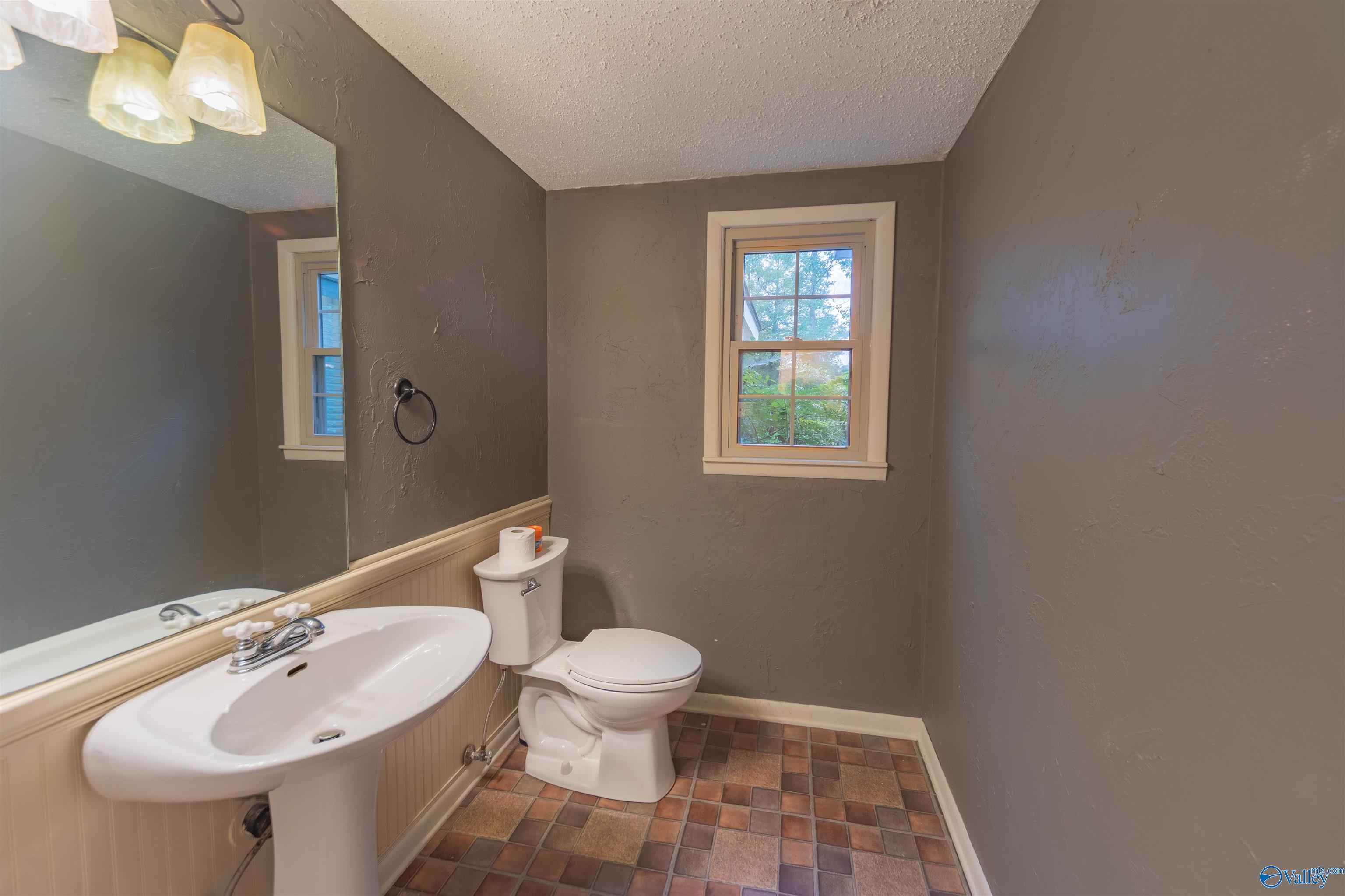 208 Wellington Place