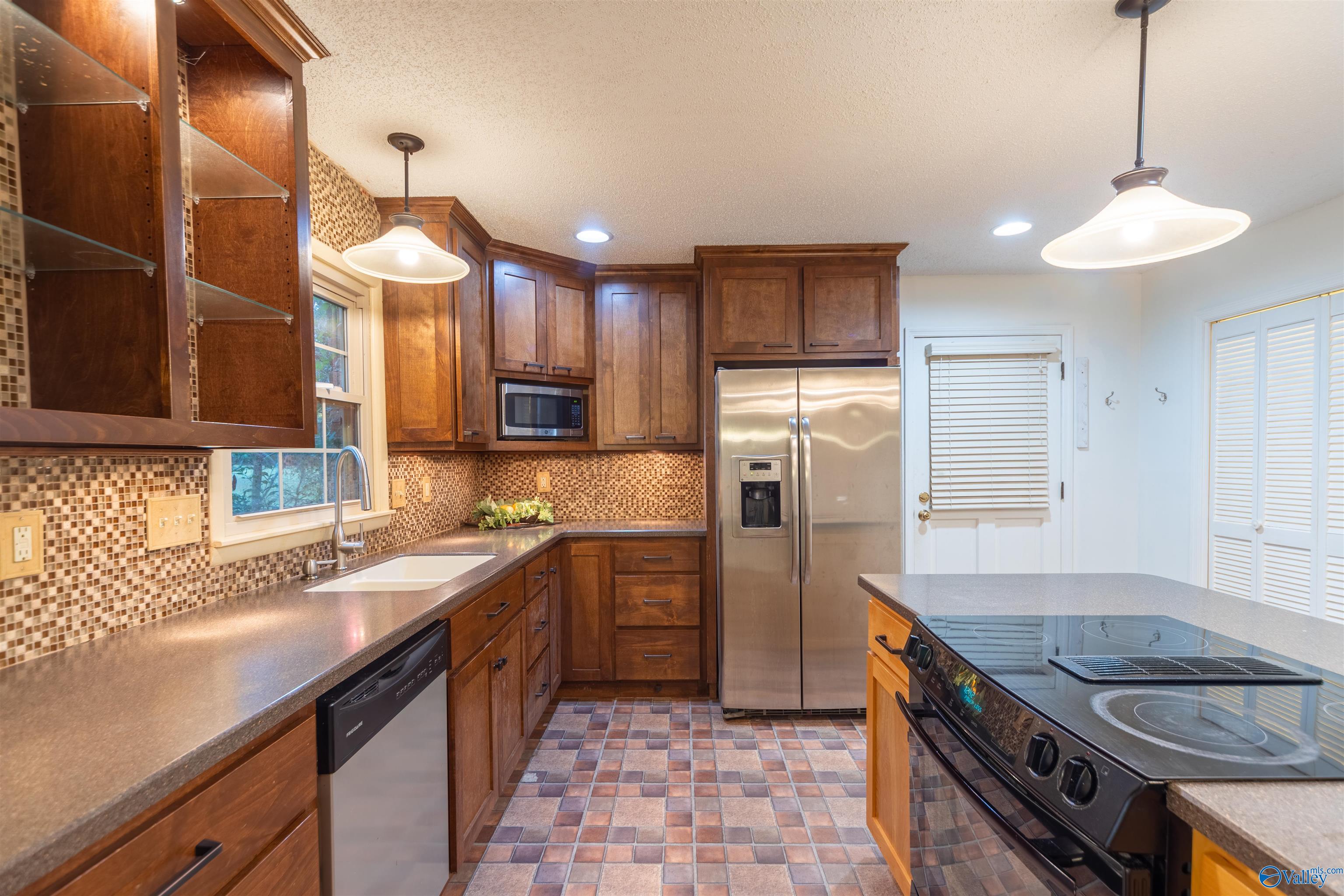 208 Wellington Place