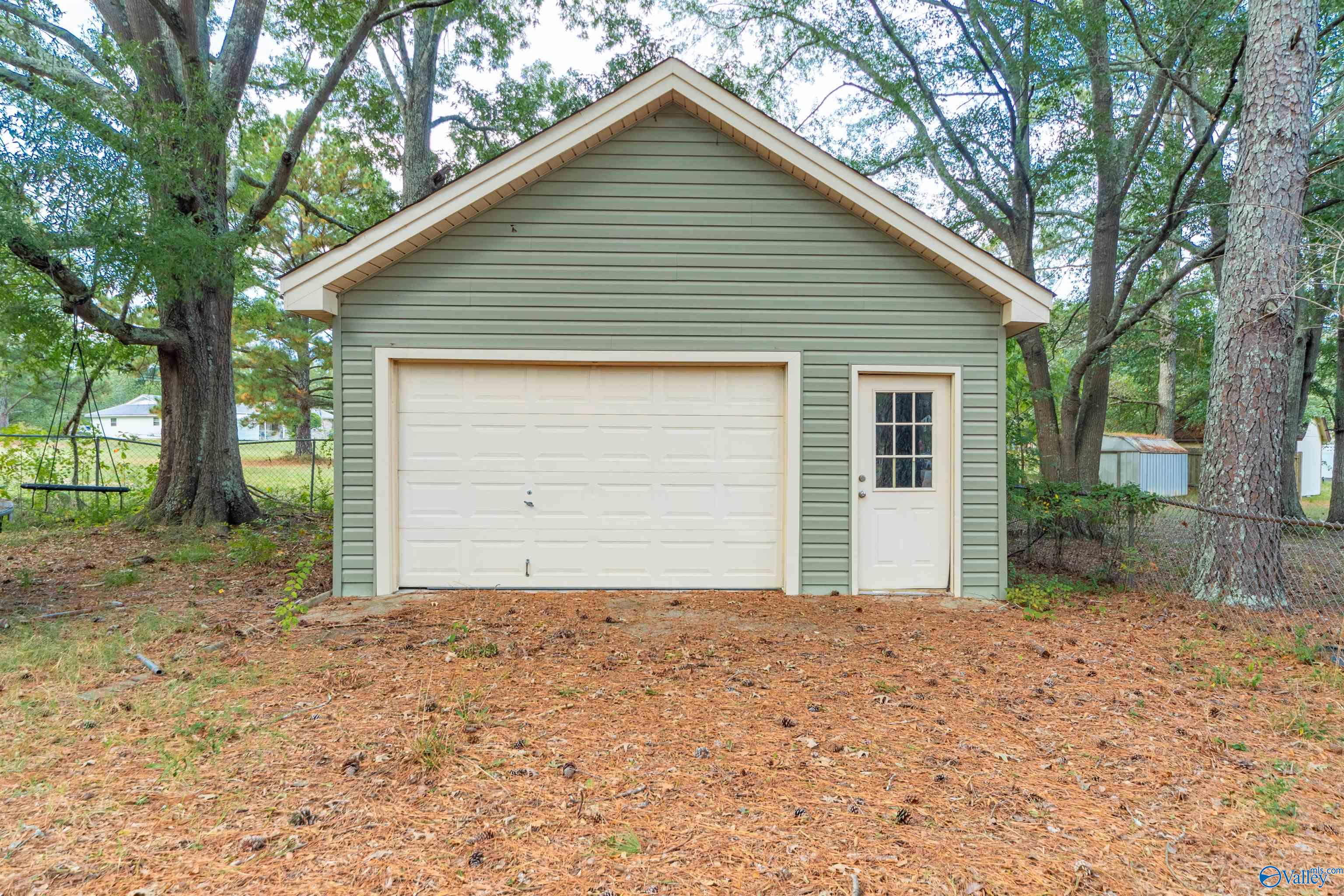 208 Wellington Place