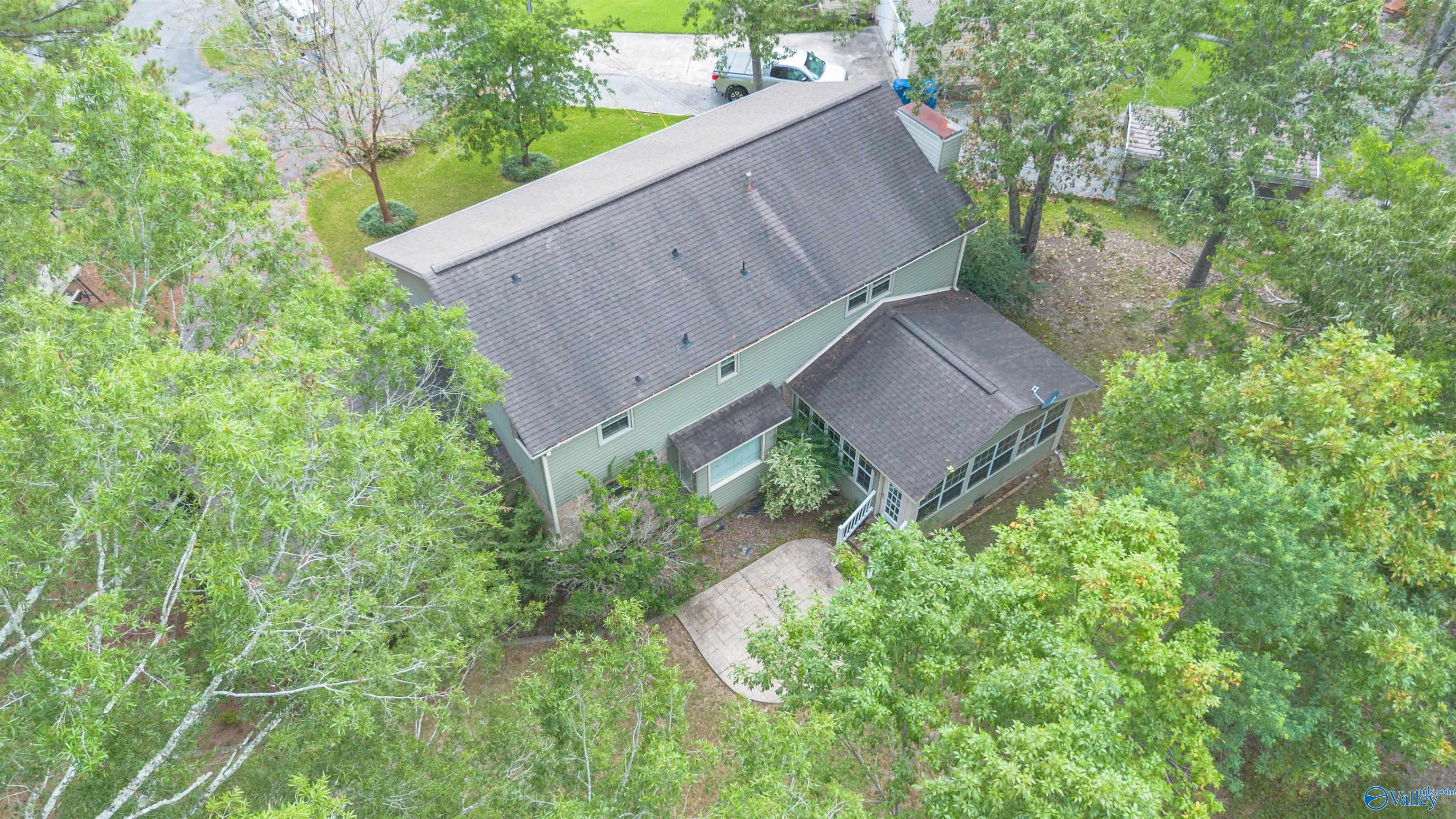 208 Wellington Place