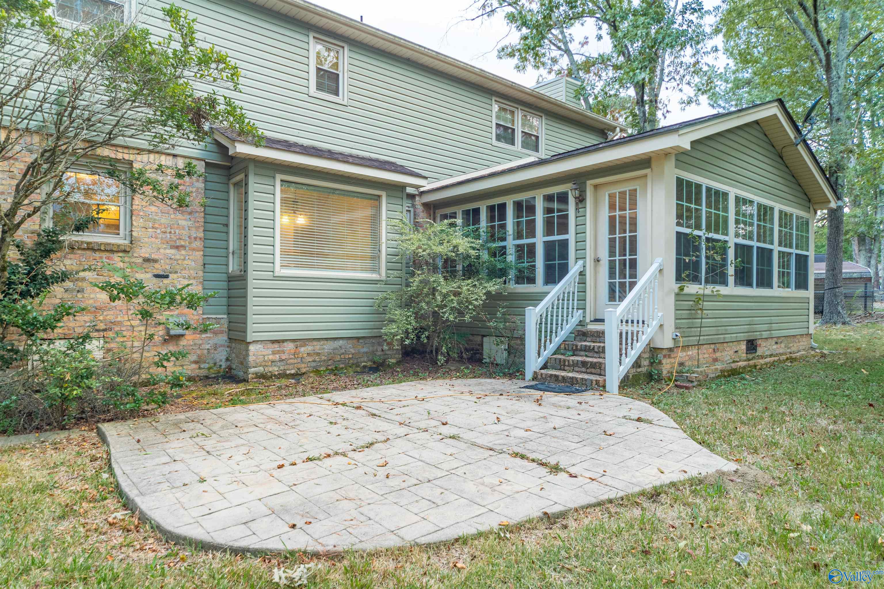 208 Wellington Place