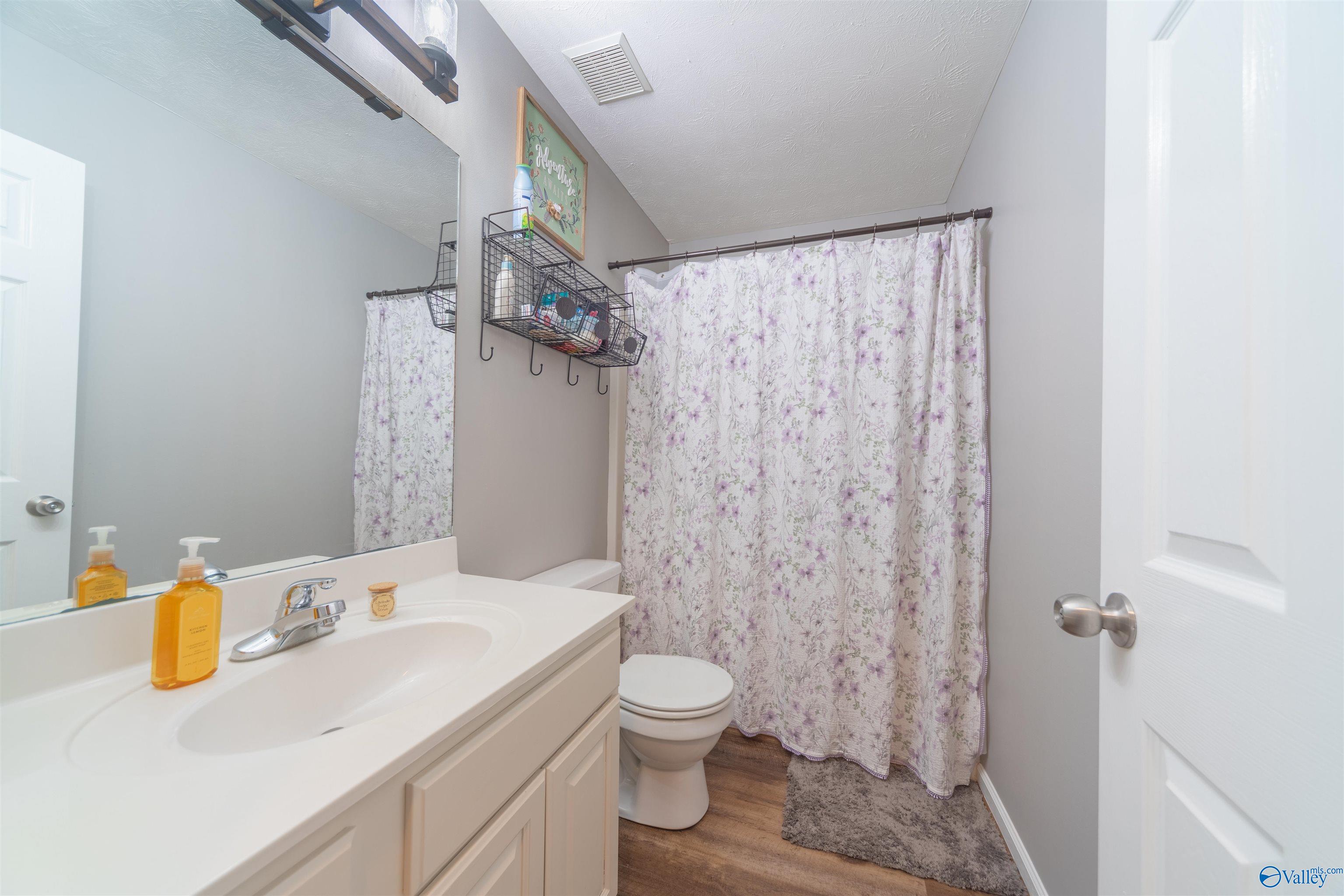 2950 Plymouth Rock Trail S