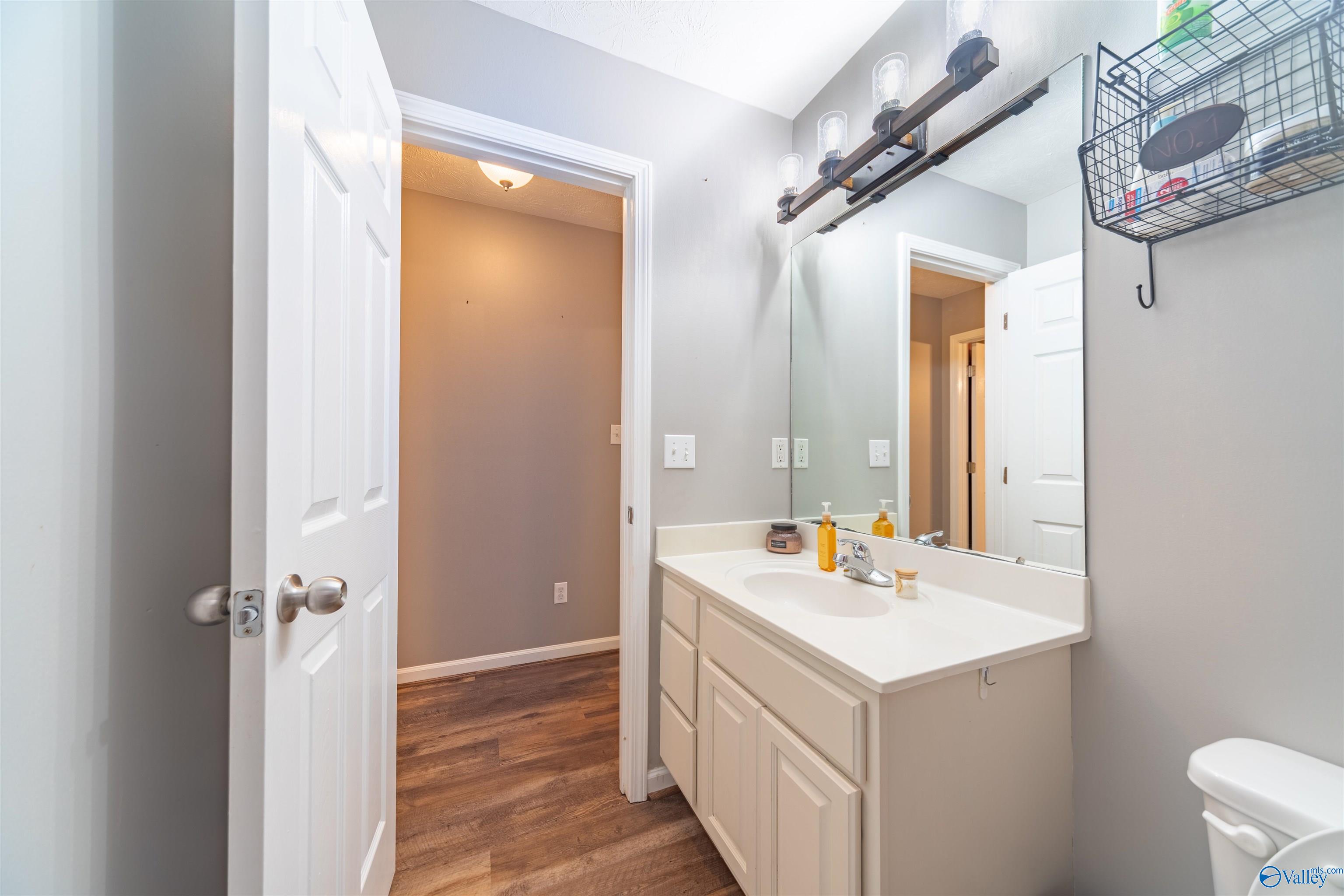 2950 Plymouth Rock Trail S