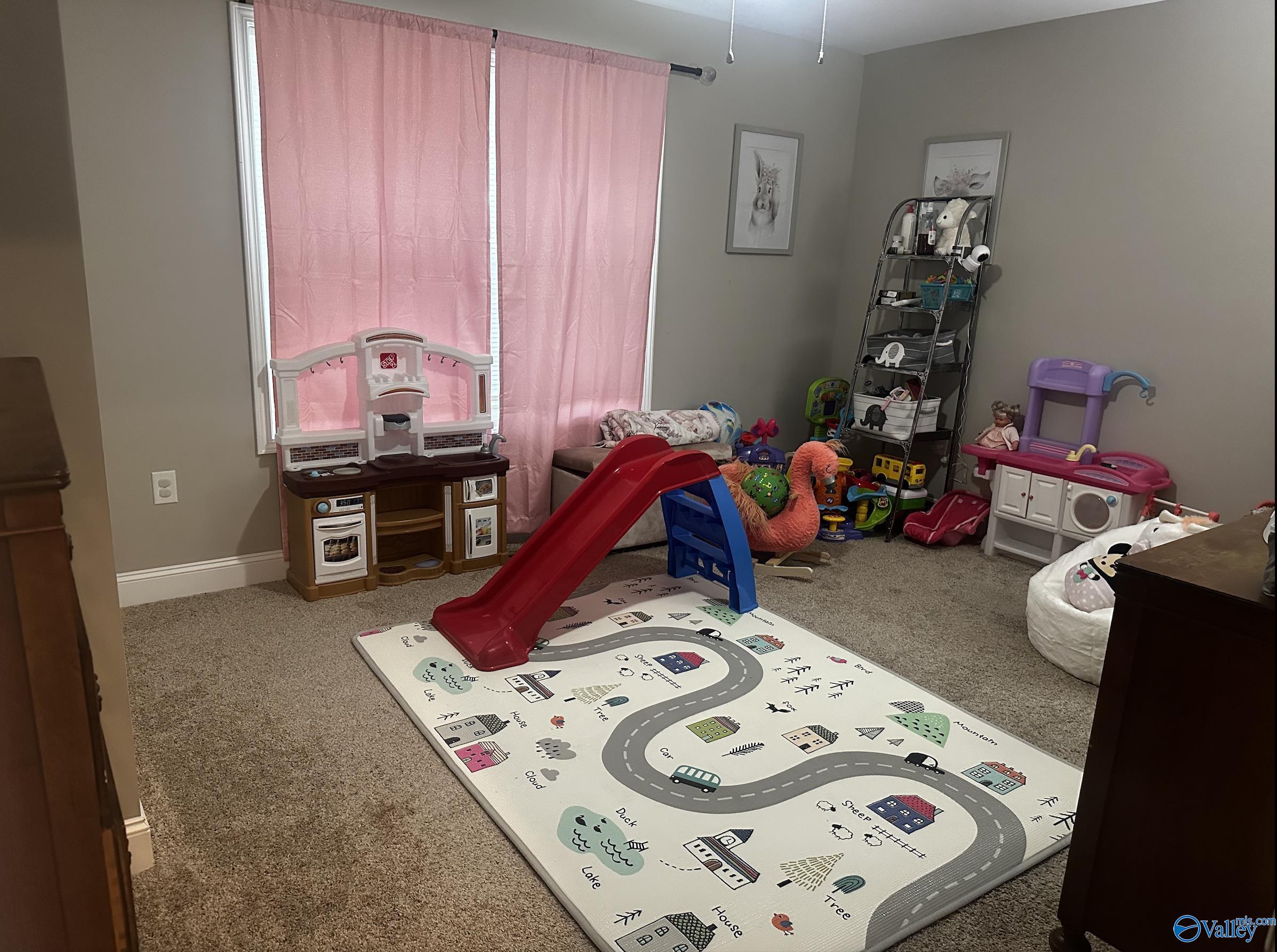 72 Central Henderson Road