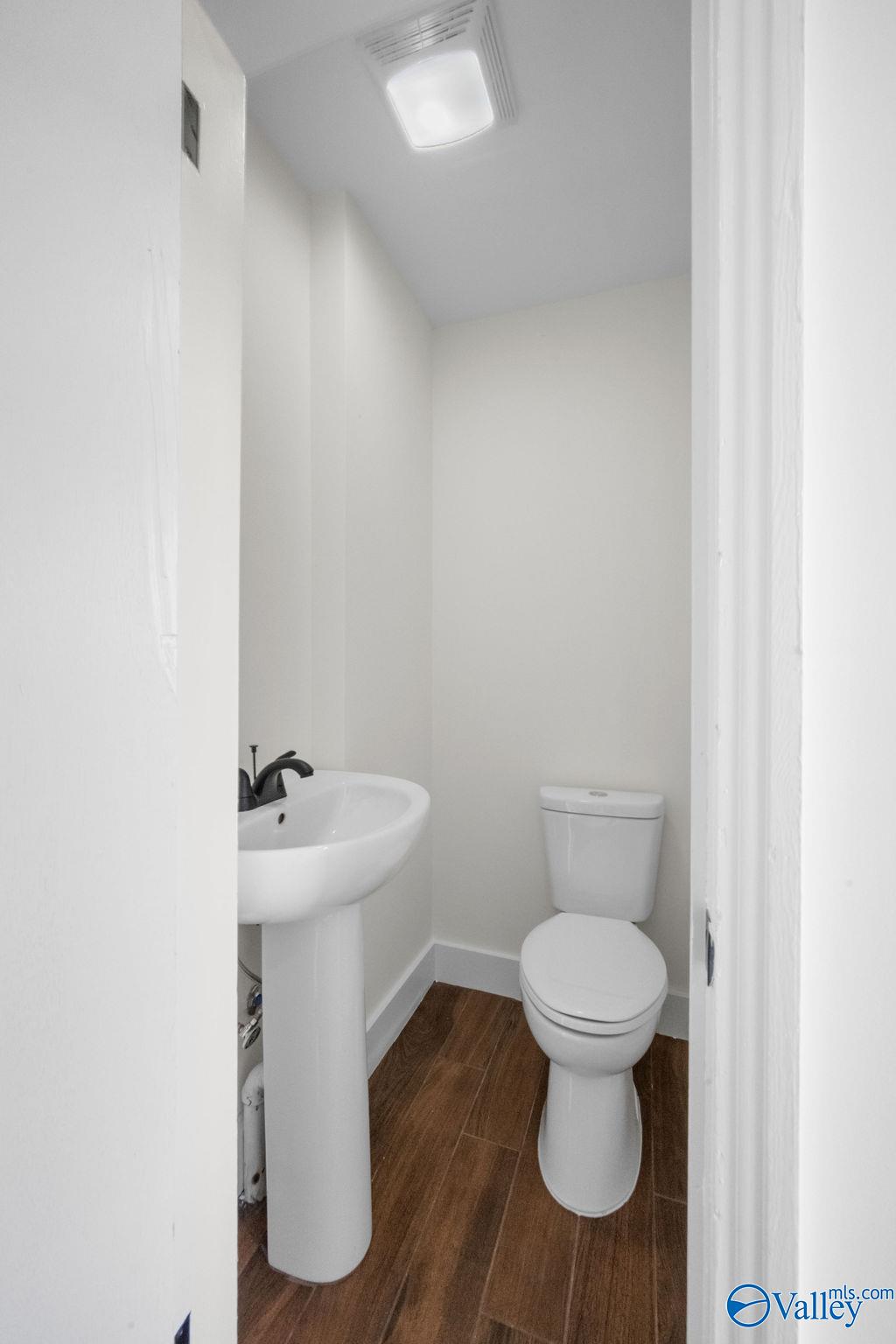 1203 Mount Carmel Road