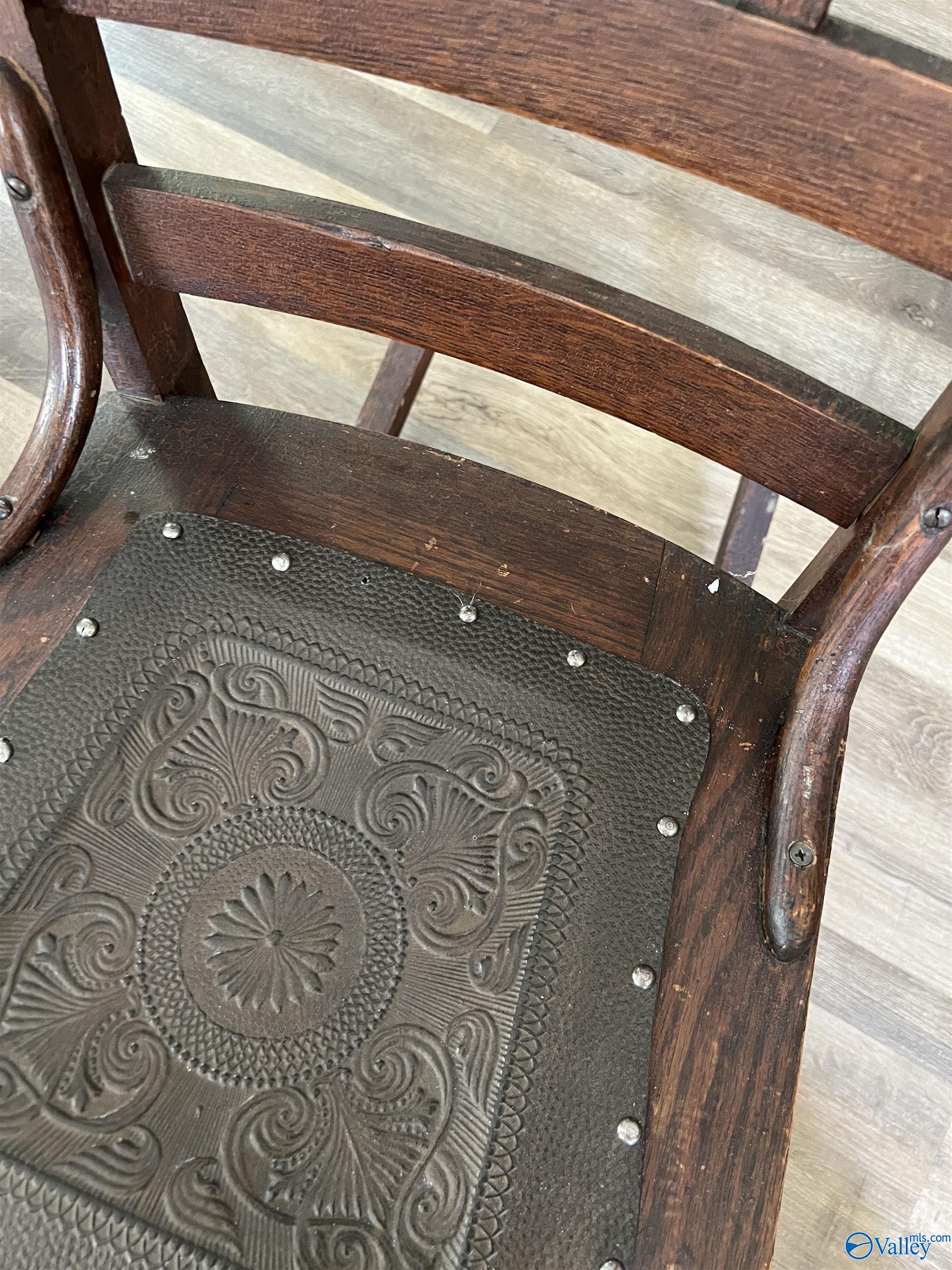 4280 Riverchase Drive