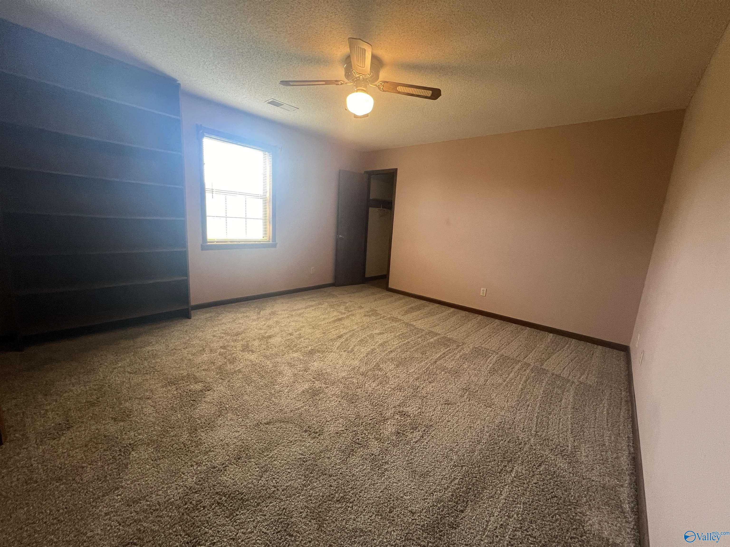 4606 Riddles Bend Road