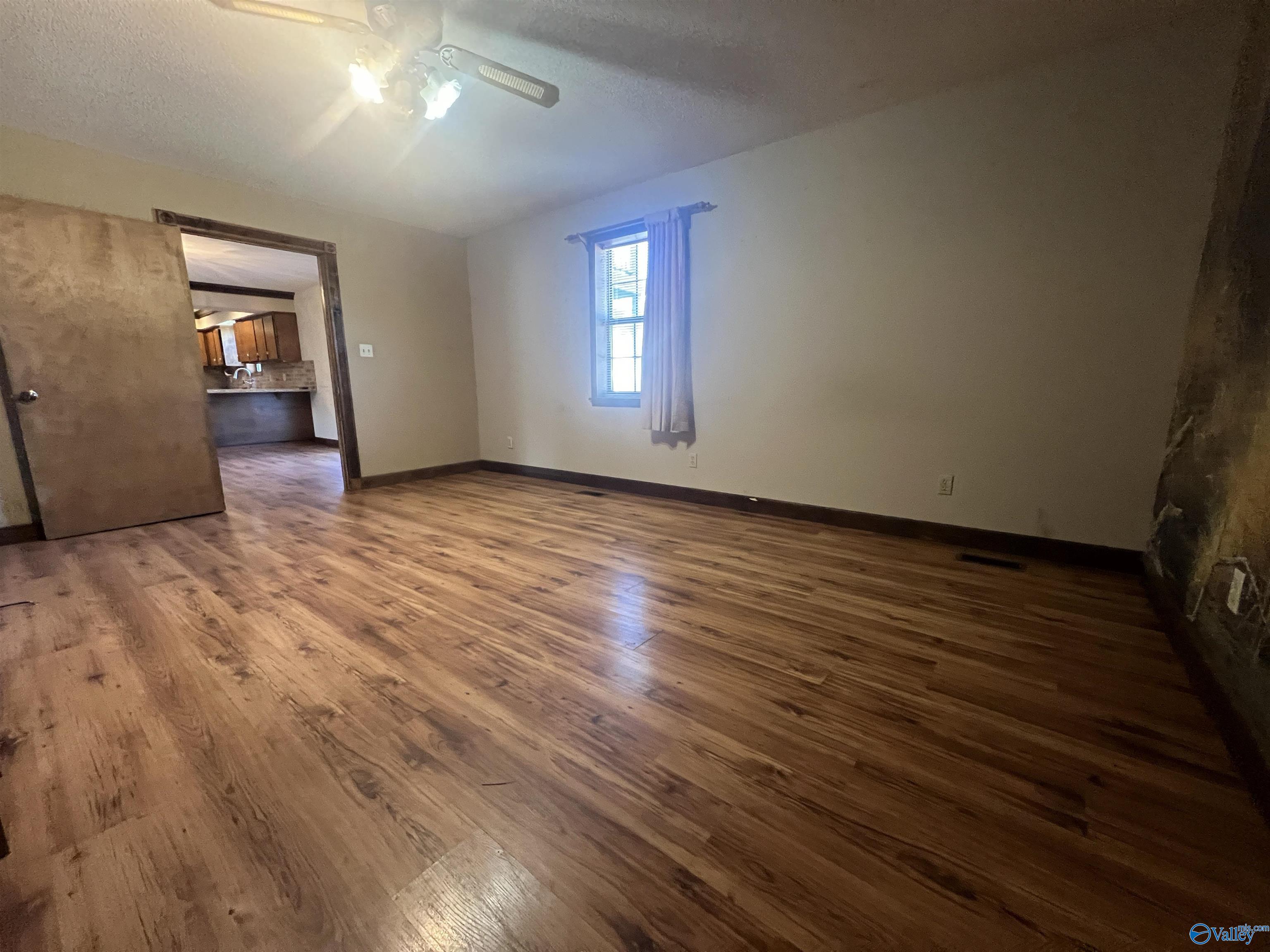 4606 Riddles Bend Road