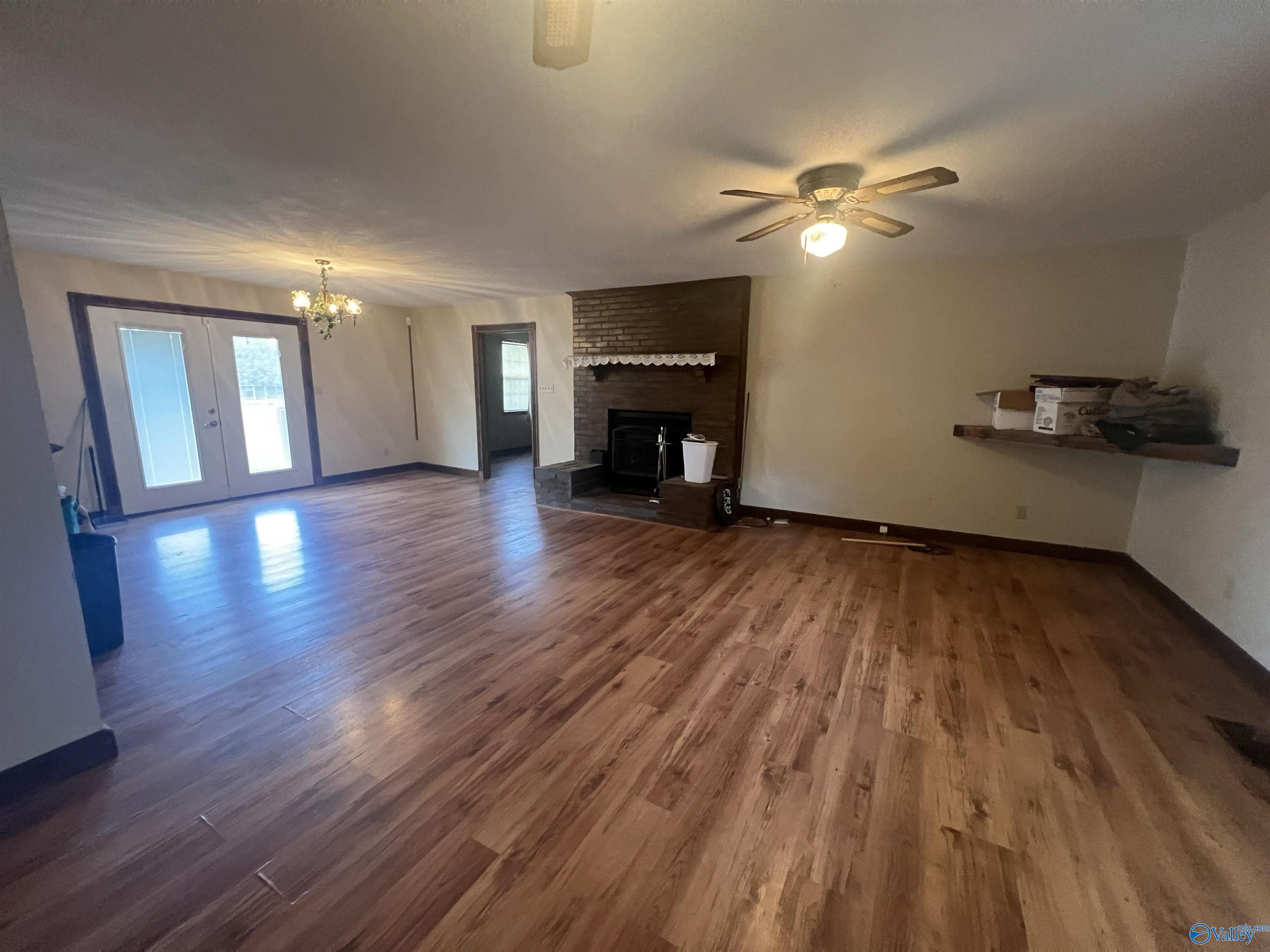 4606 Riddles Bend Road