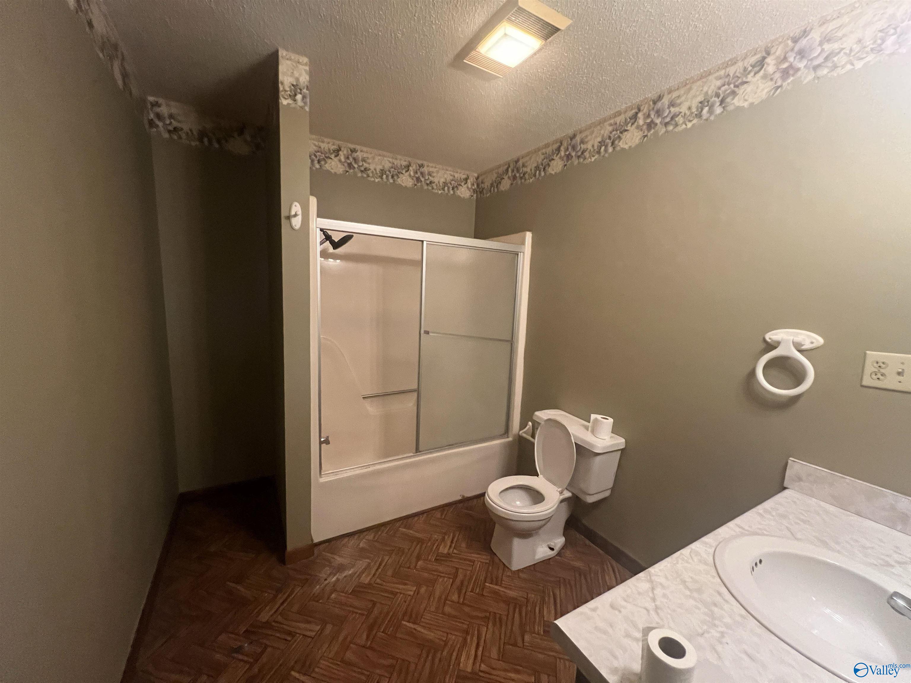 4606 Riddles Bend Road