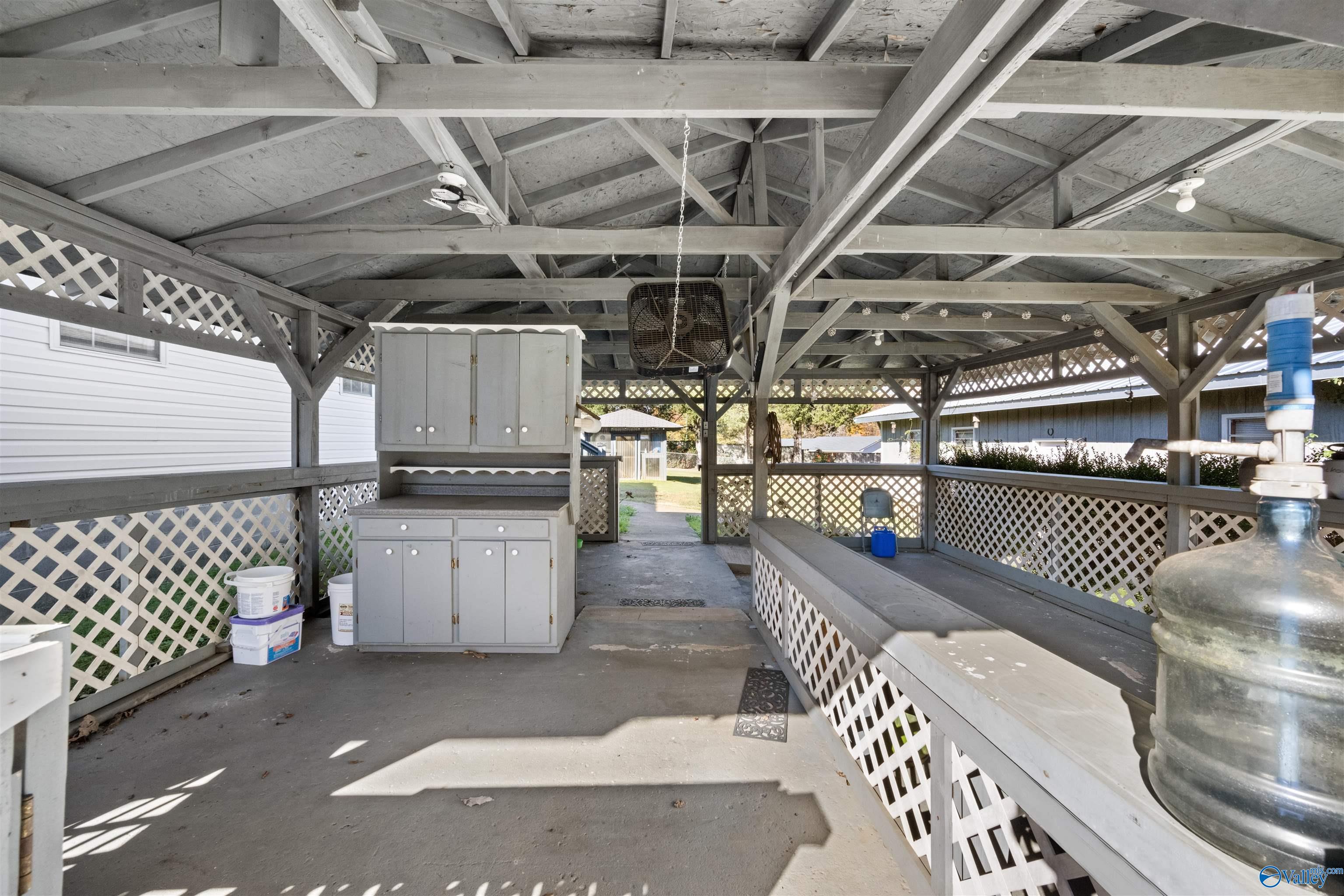 4231 Hargrove Road E