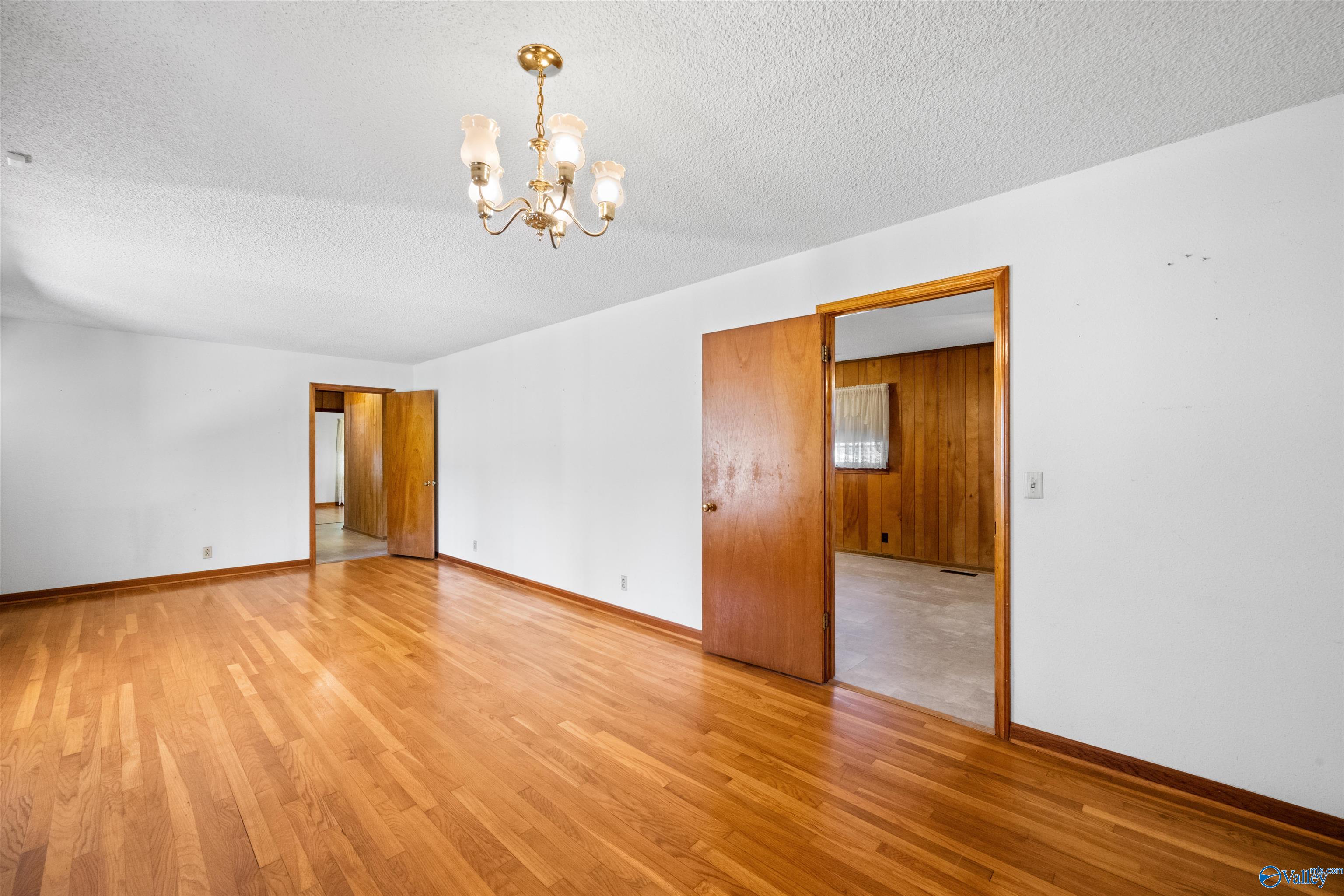 4231 Hargrove Road E