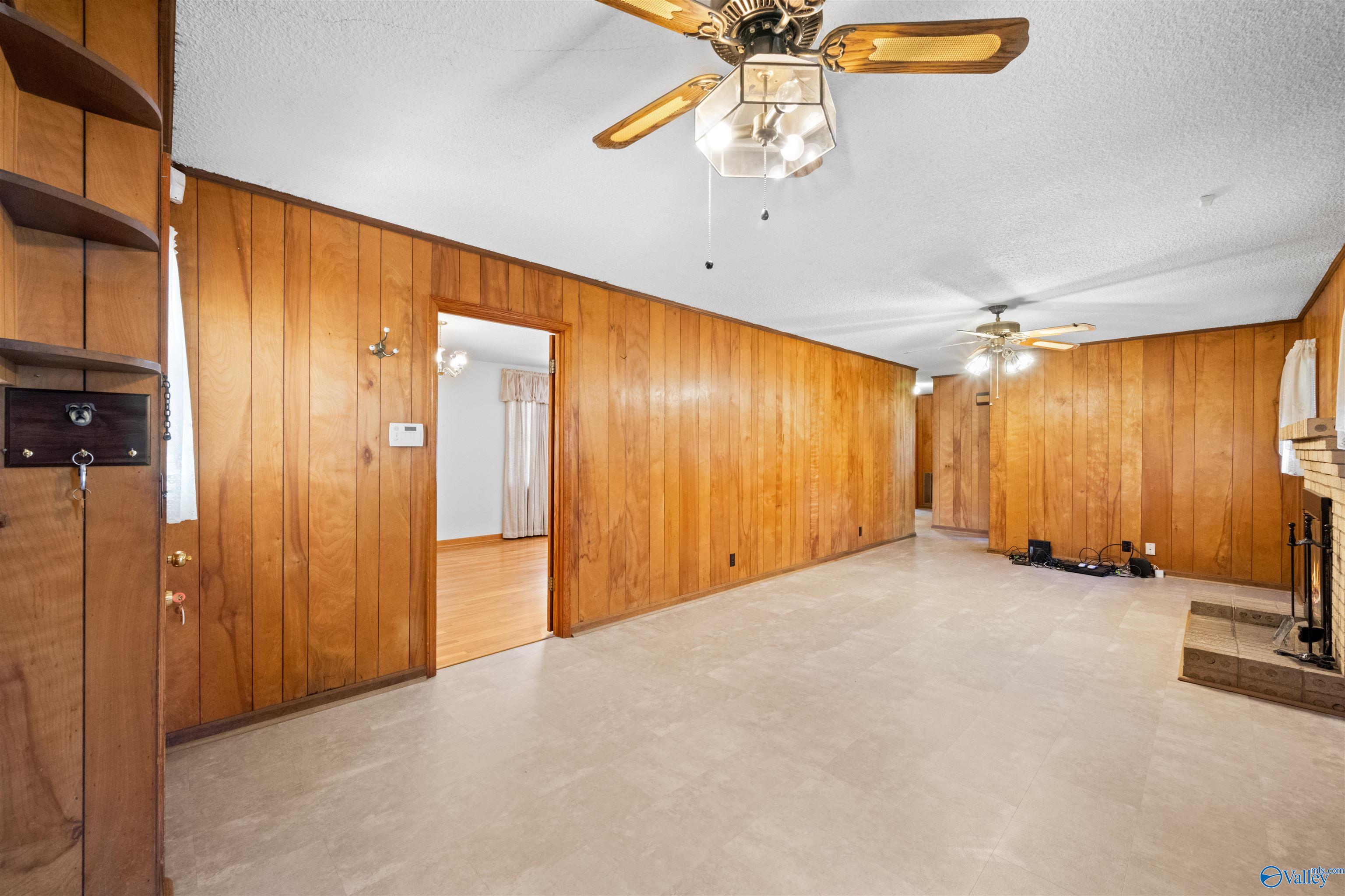 4231 Hargrove Road E