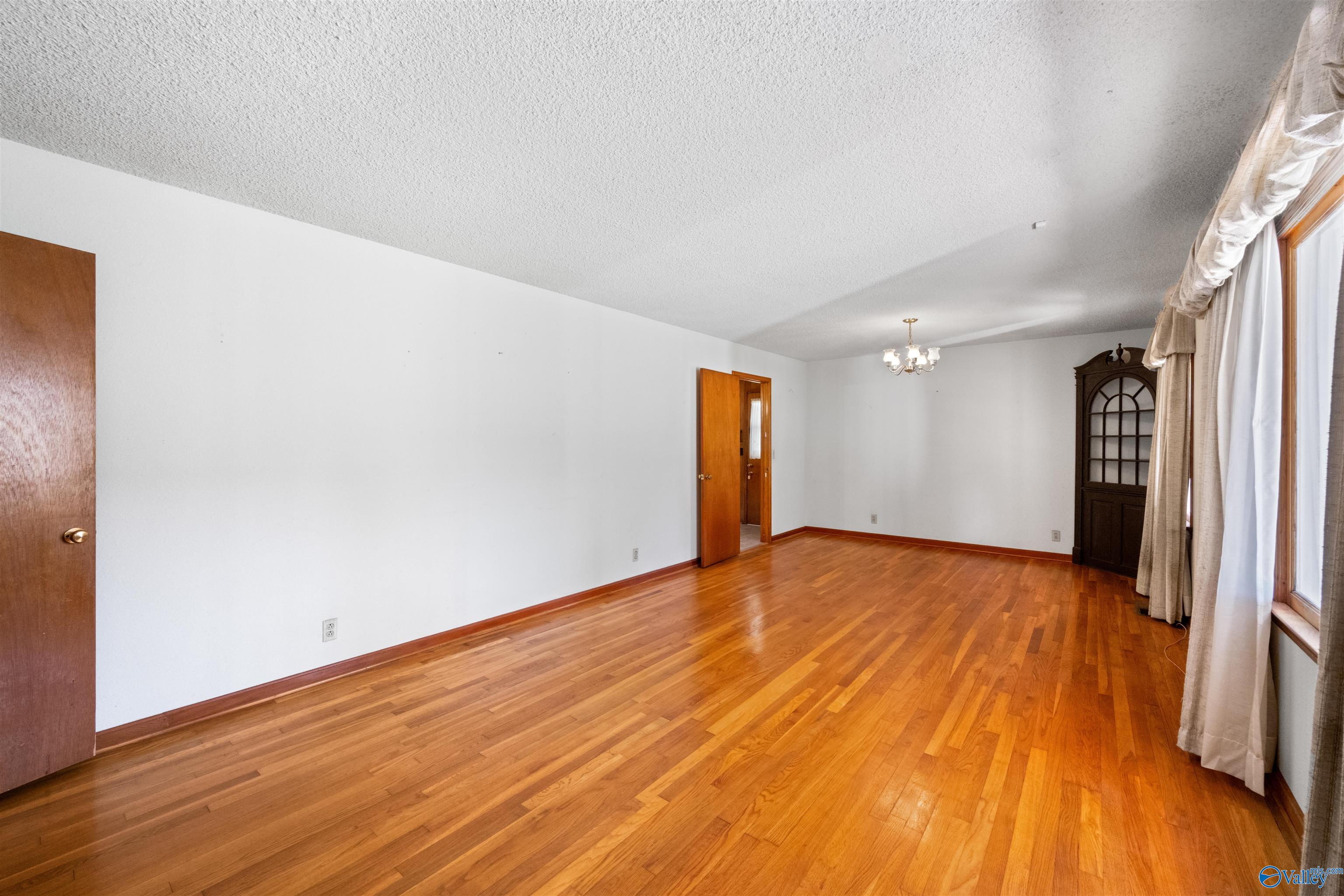 4231 Hargrove Road E