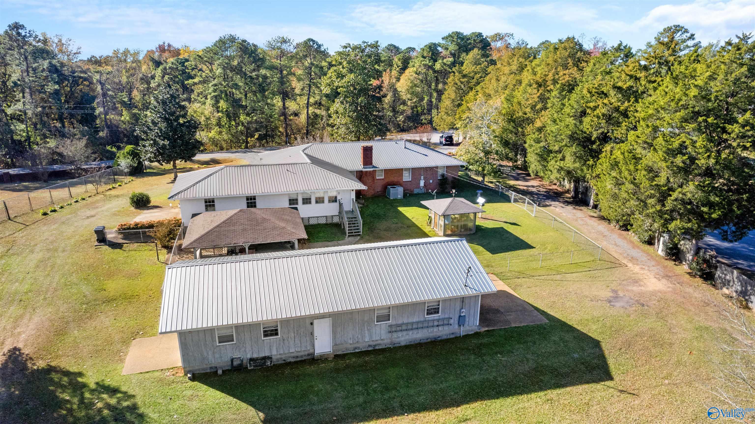 4231 Hargrove Road E