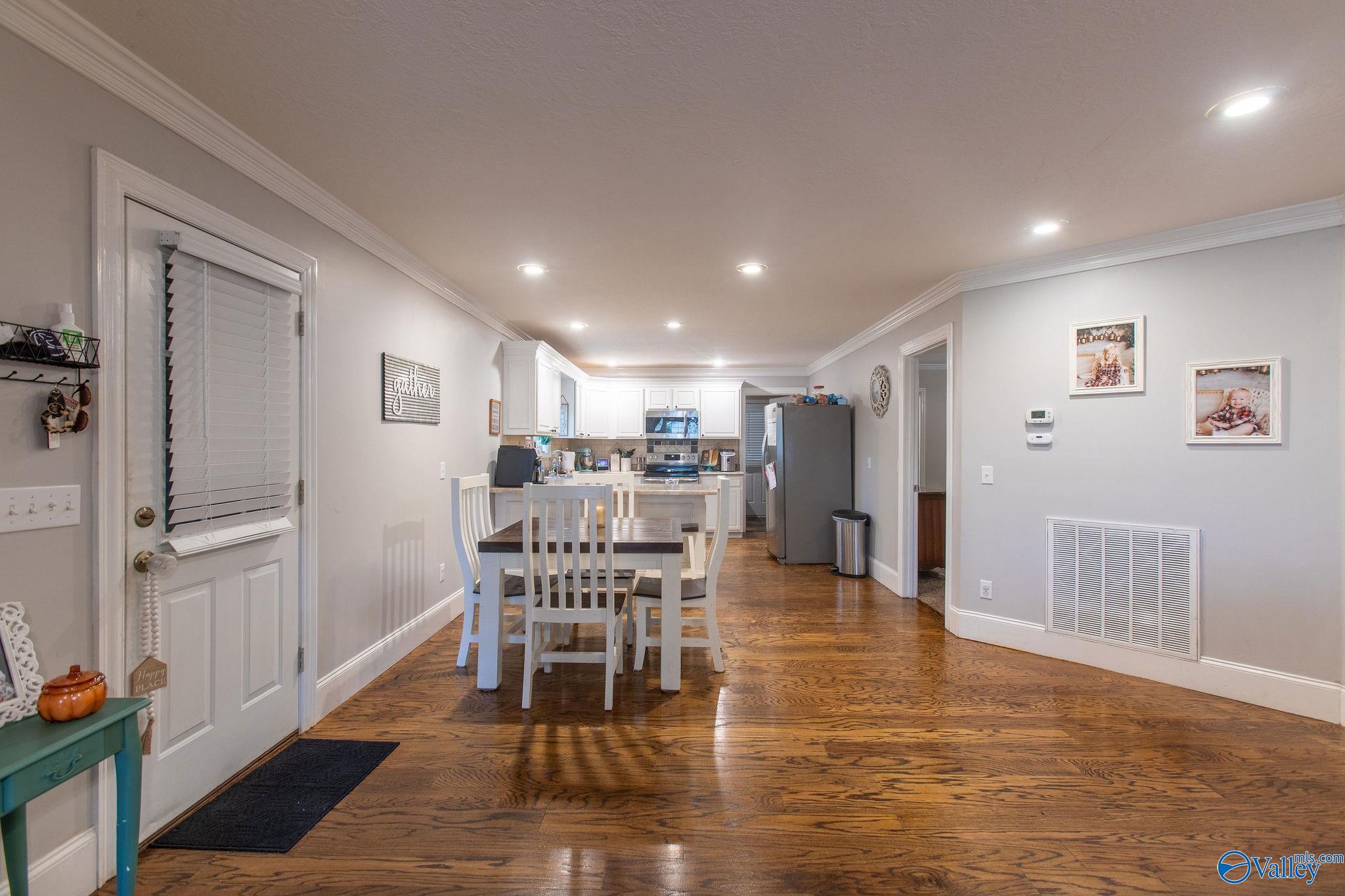 2865 Plymouth Rock Trail