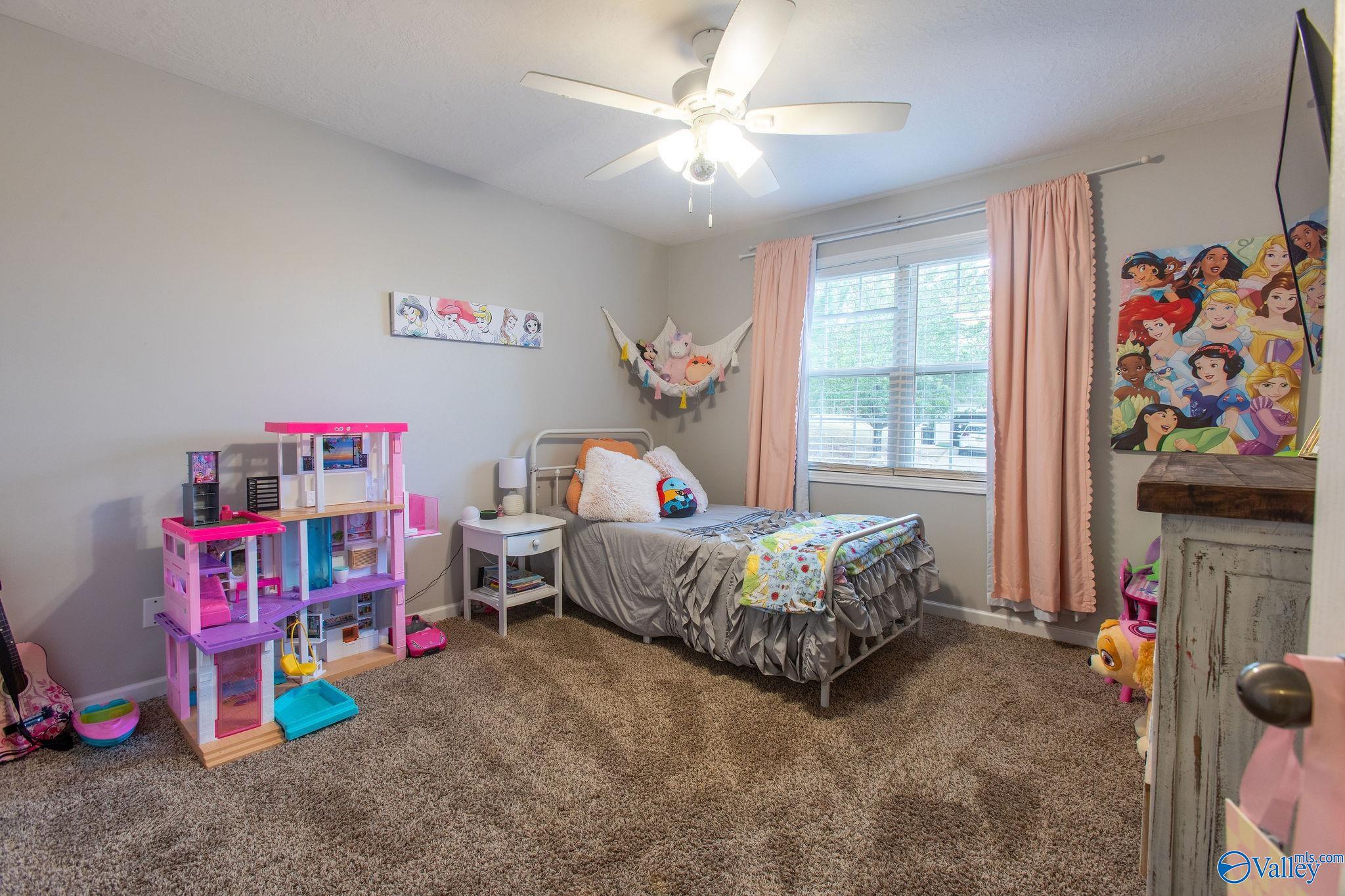 2865 Plymouth Rock Trail