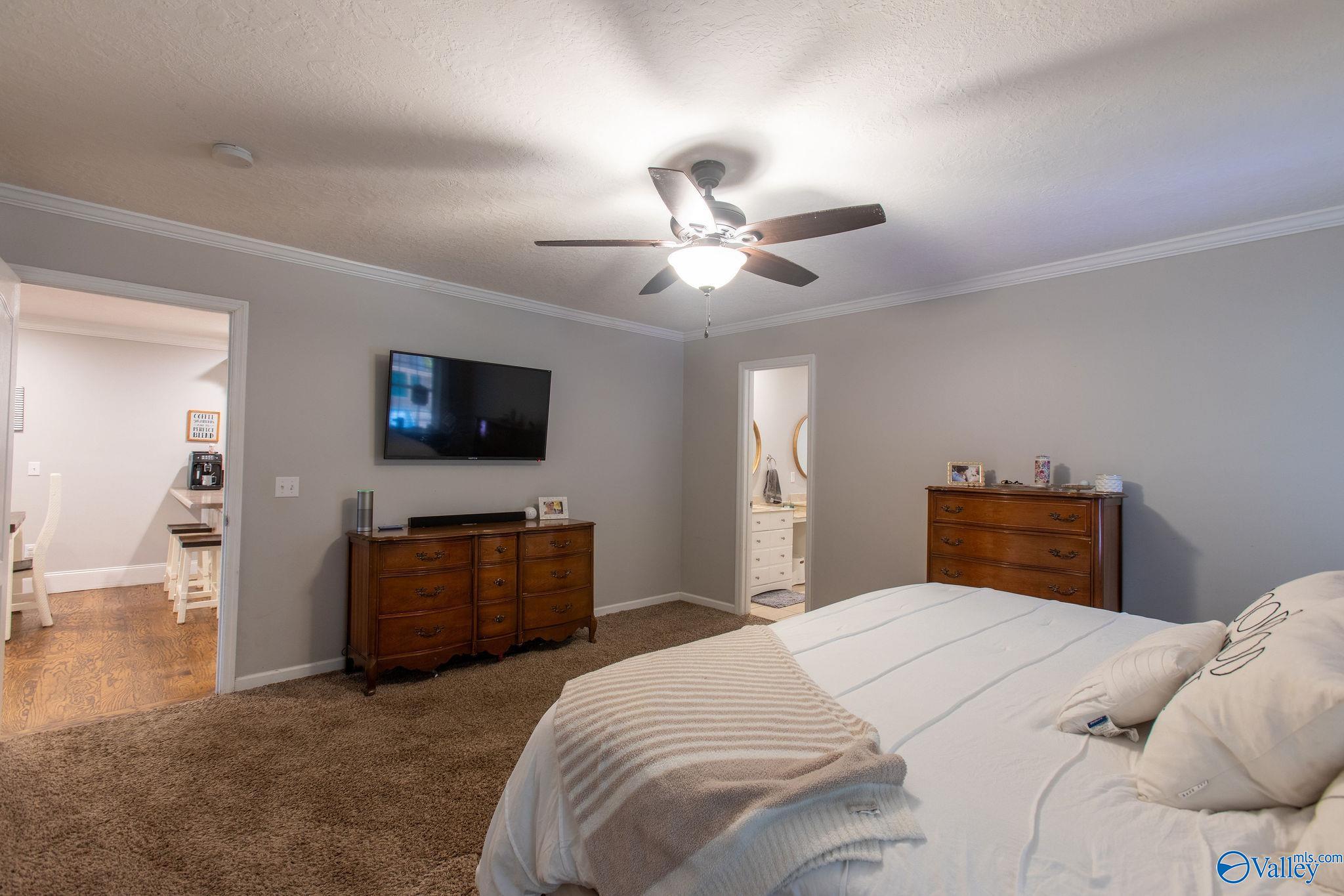 2865 Plymouth Rock Trail