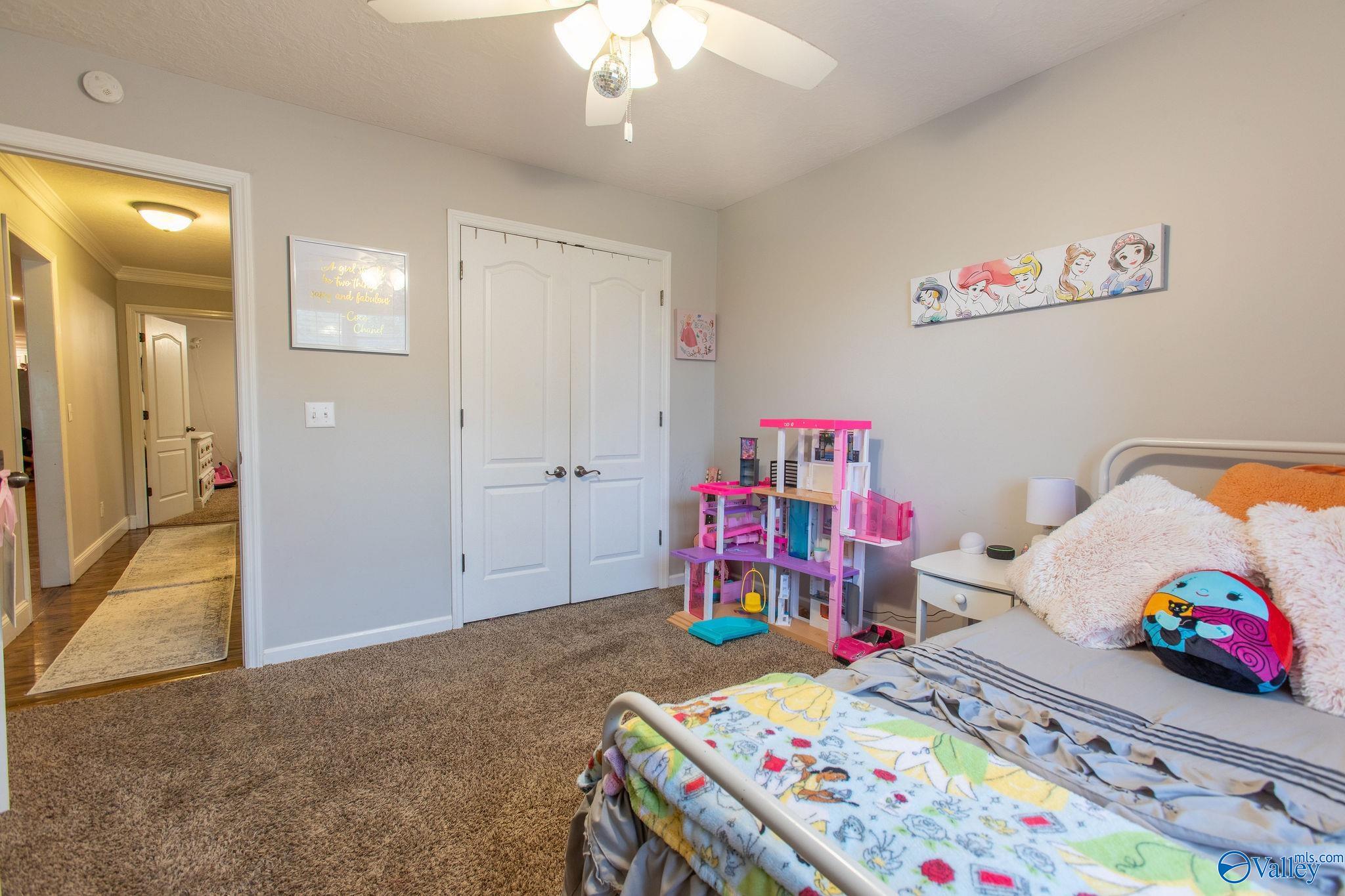 2865 Plymouth Rock Trail