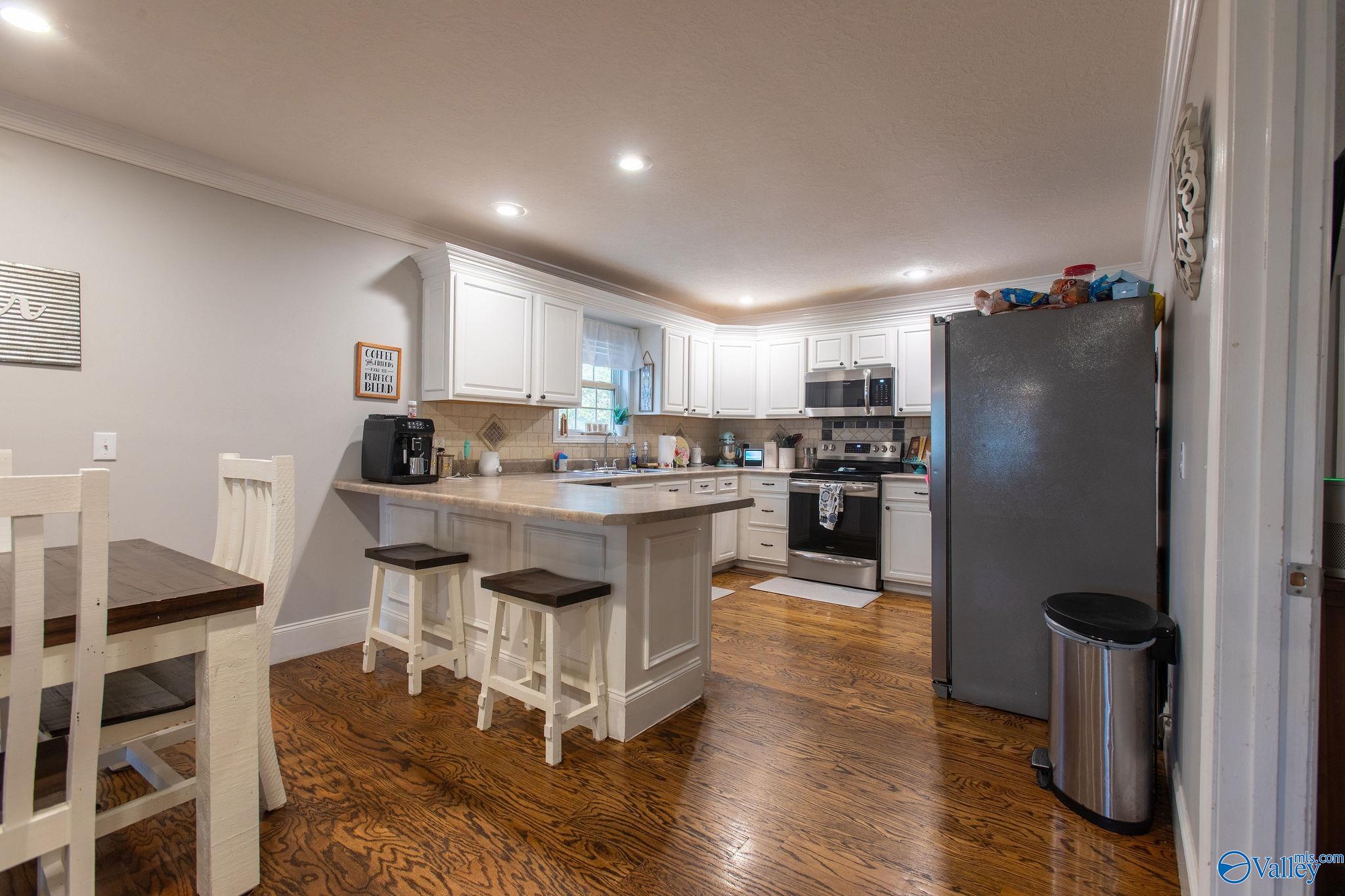 2865 Plymouth Rock Trail