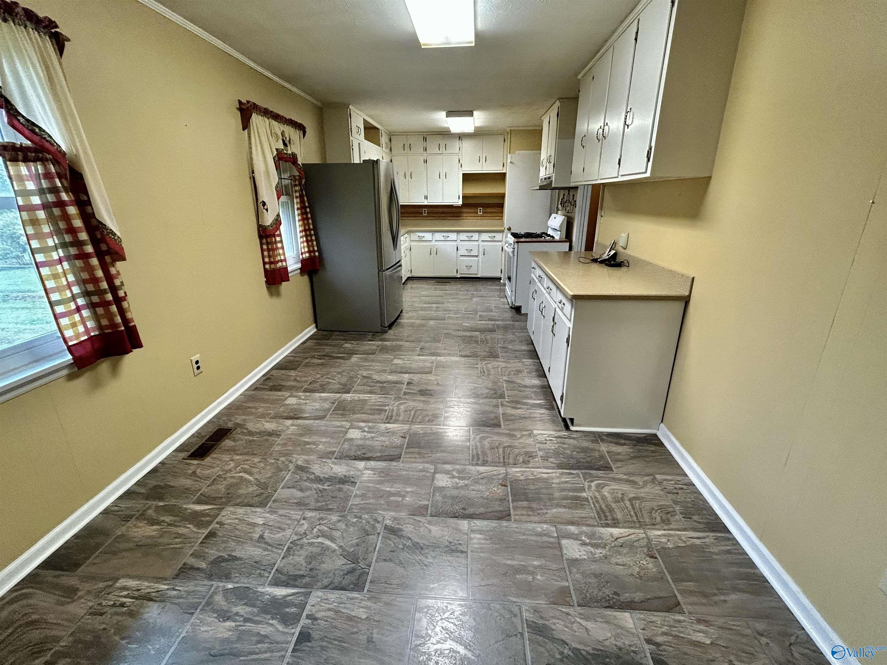 2444 Coats Bend Circle