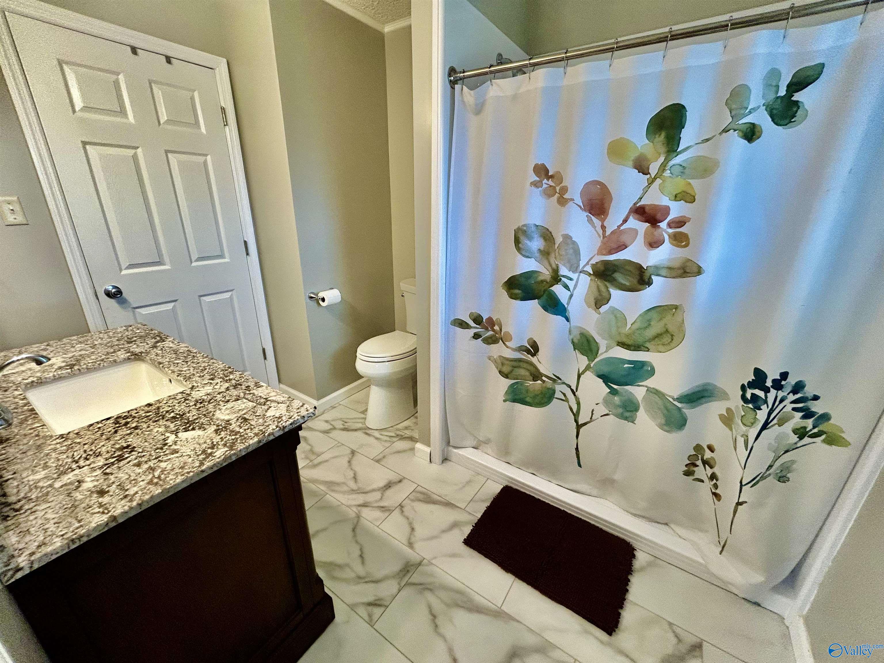 2444 Coats Bend Circle