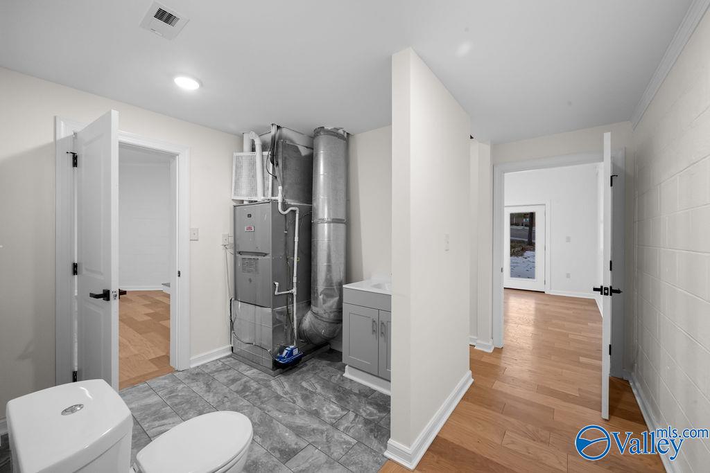 3440 Berkley Hills Drive