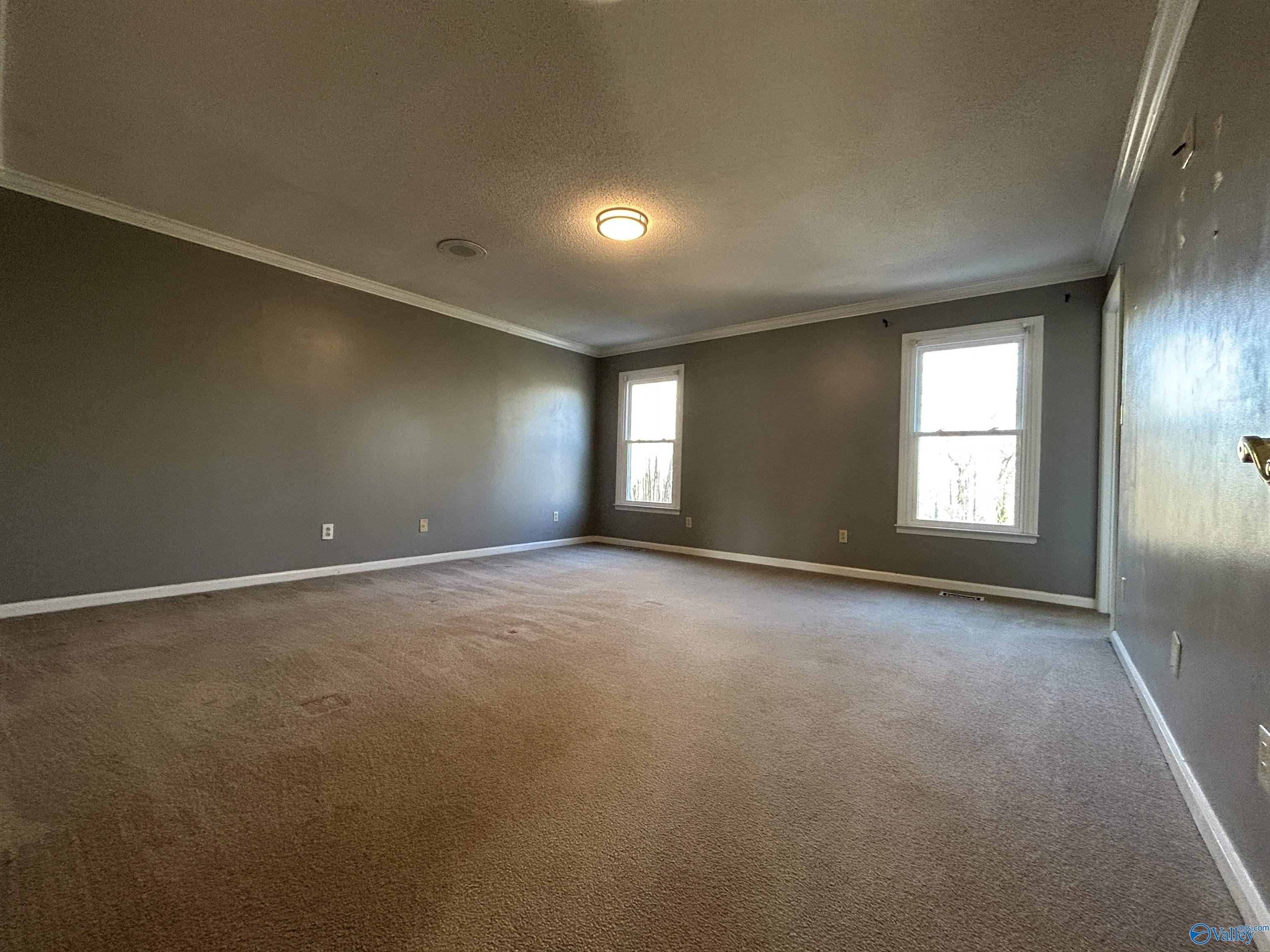 415 Stonehedge Circle