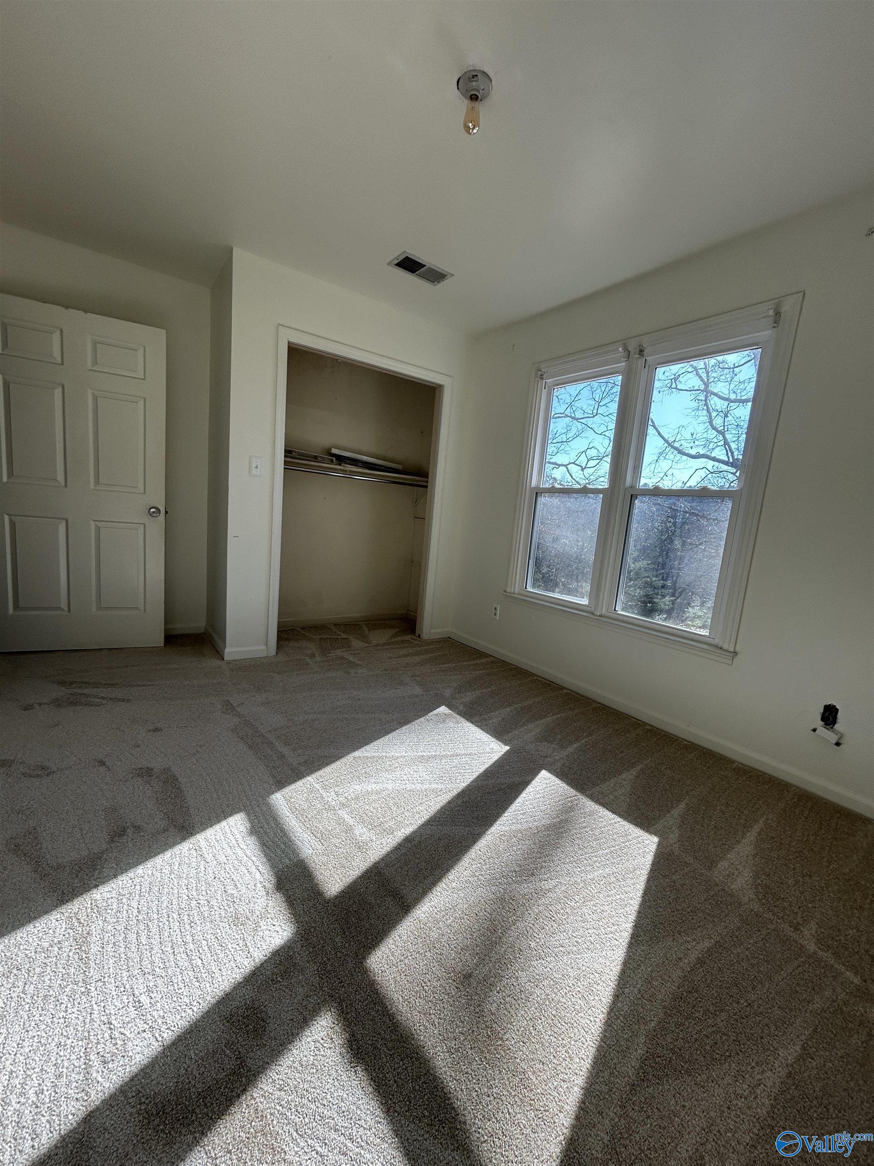 415 Stonehedge Circle
