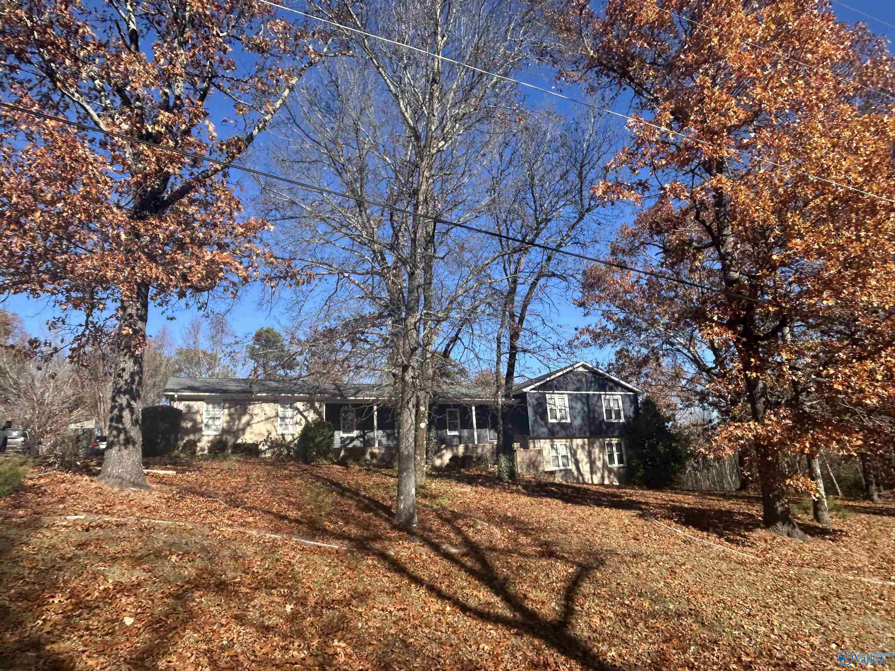 415 Stonehedge Circle