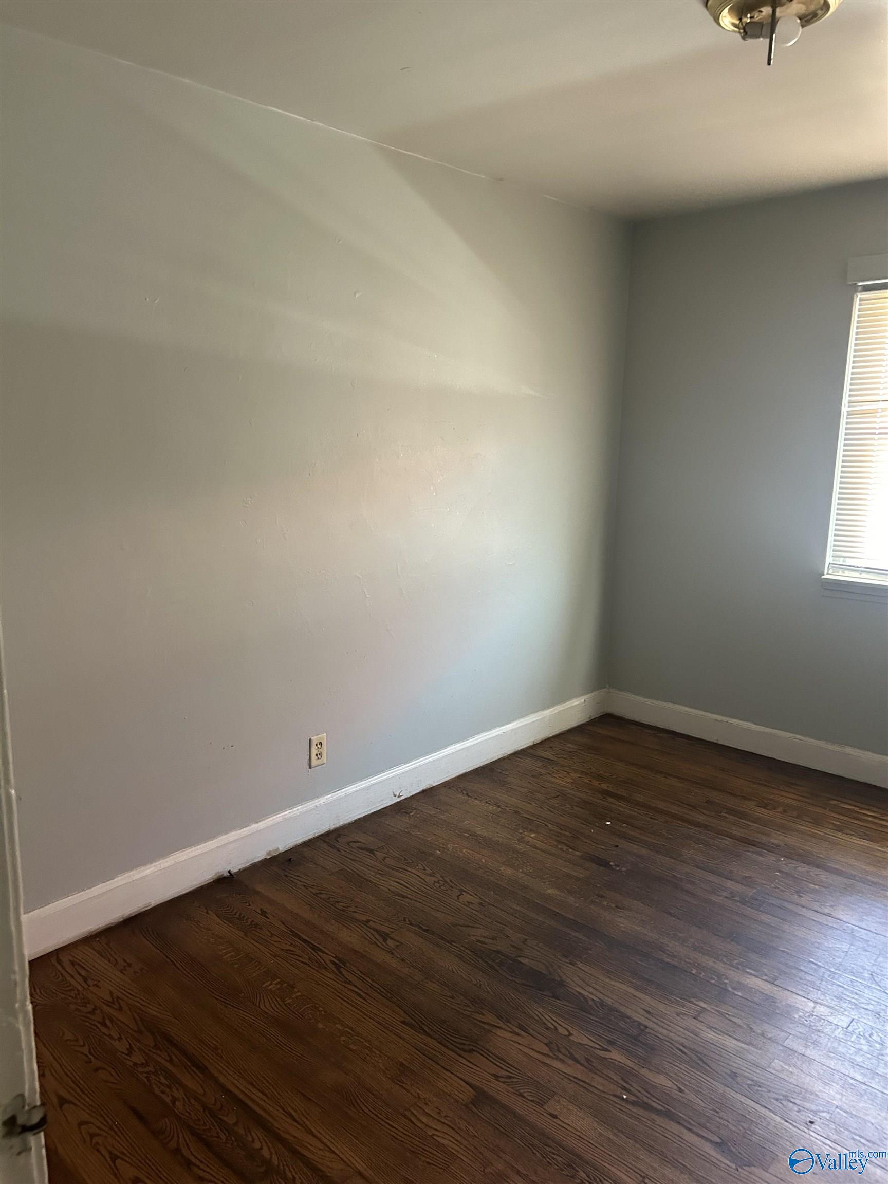 1210 East Broad Street