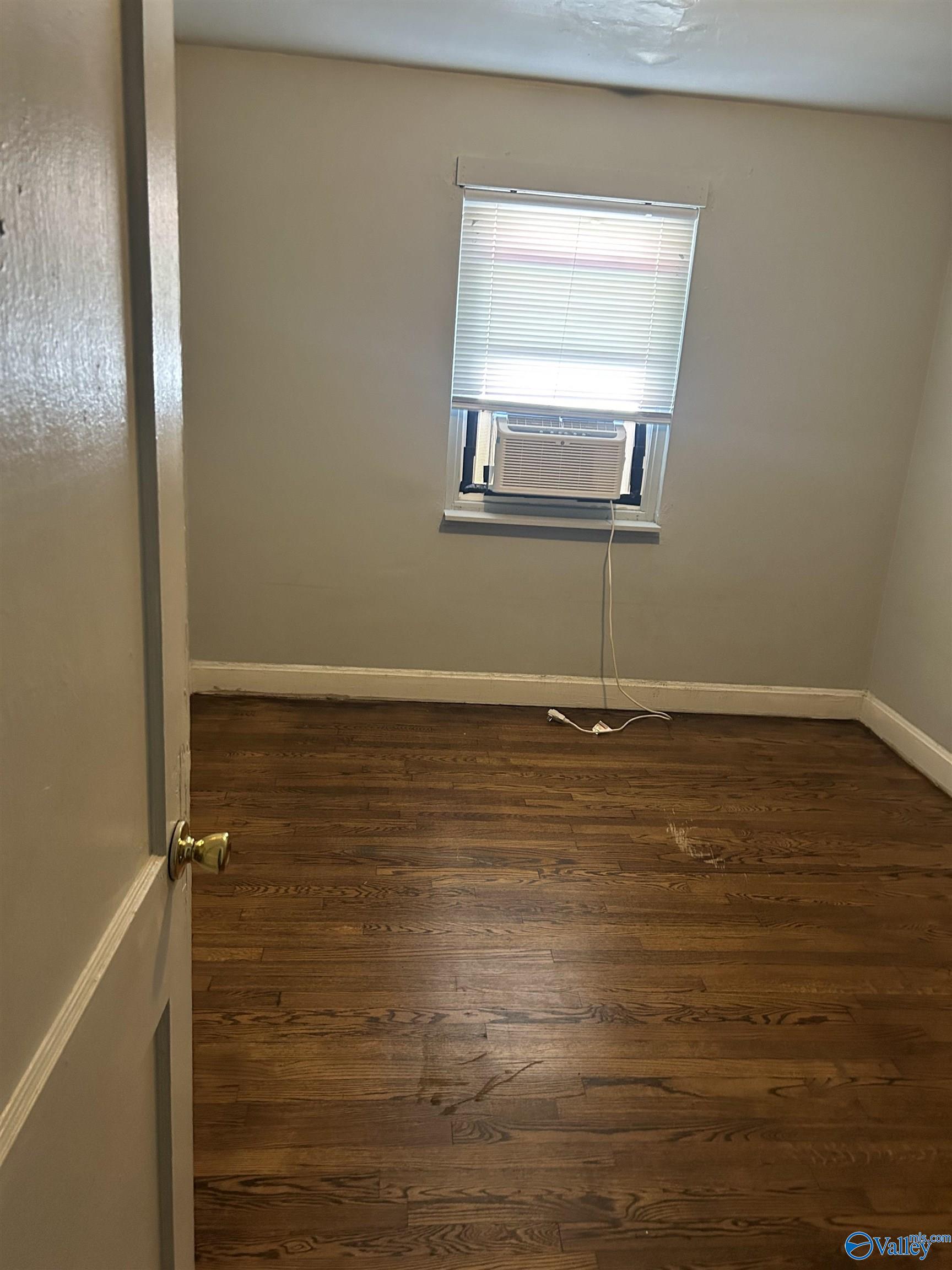 1210 East Broad Street