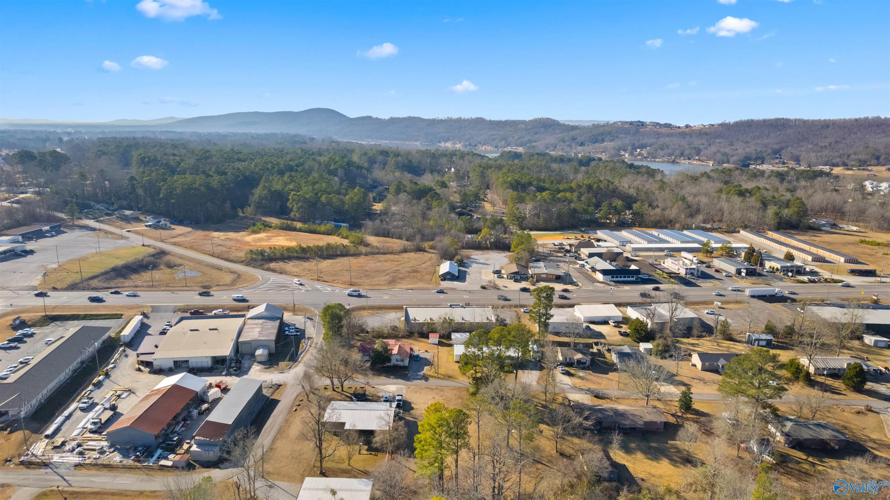 1640 Highway 77