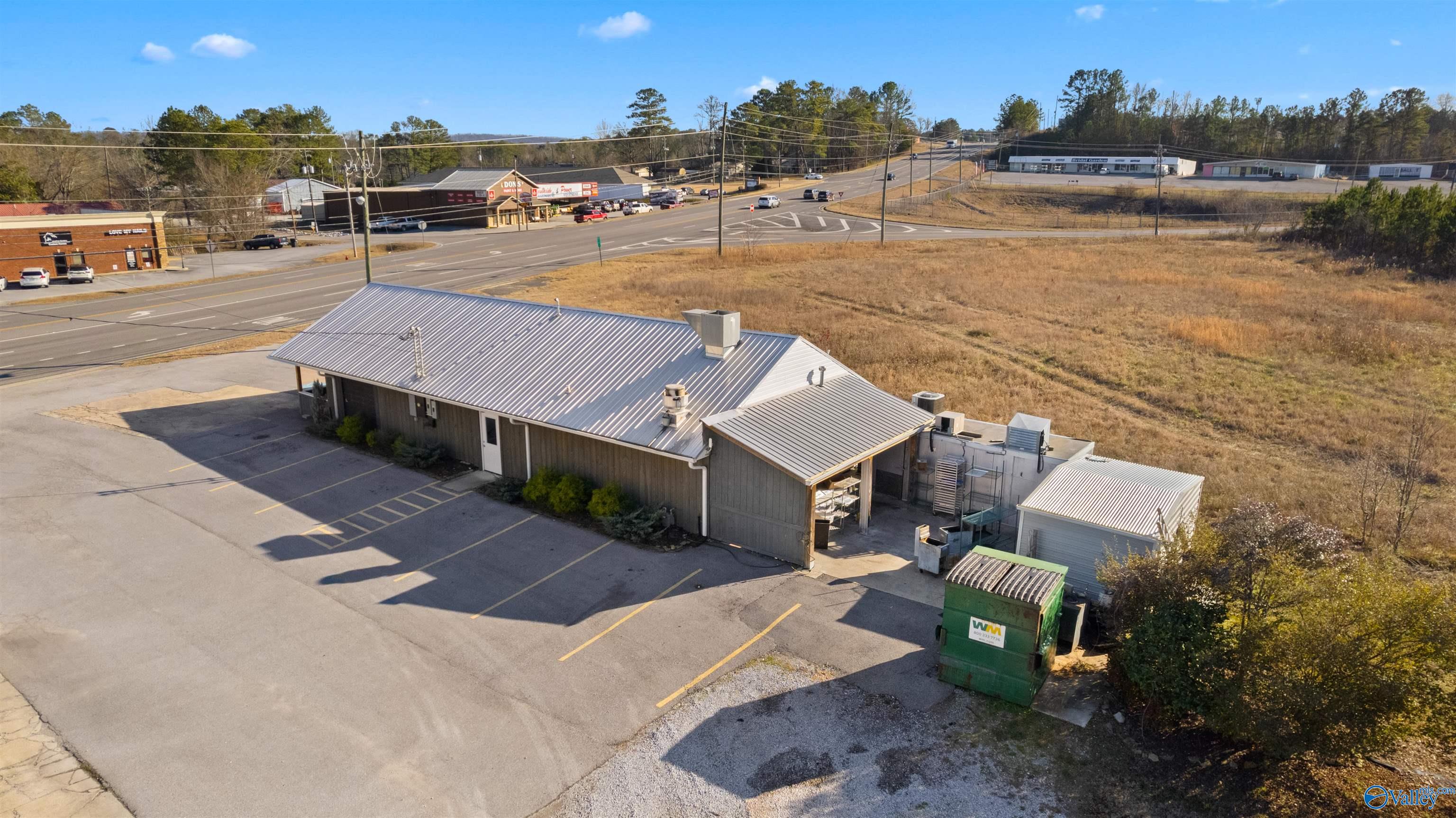 1640 Highway 77