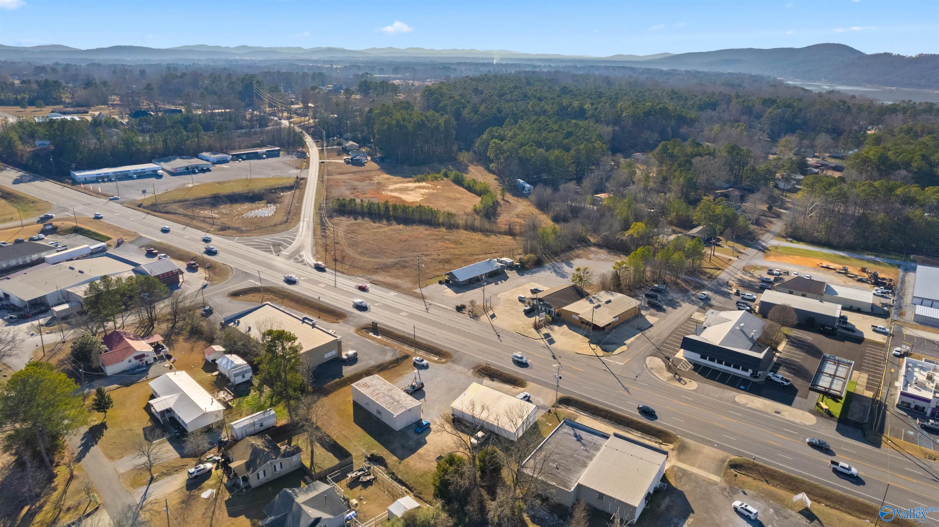 1640 Highway 77